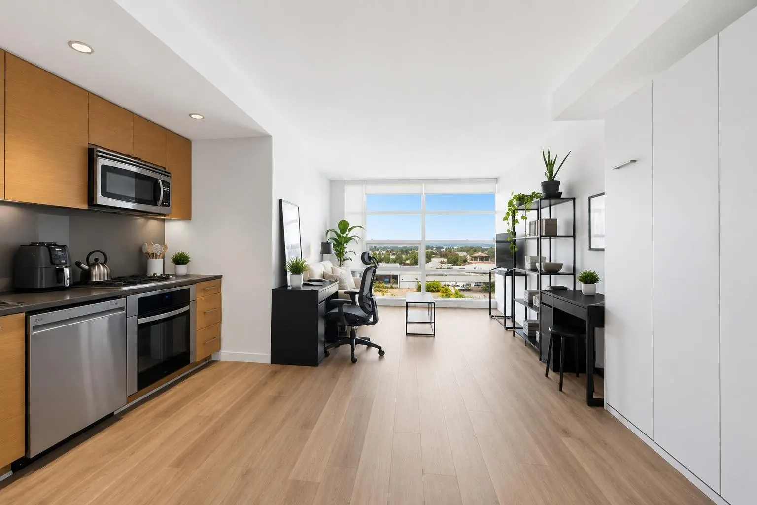 15152 Russell Avenue #505
