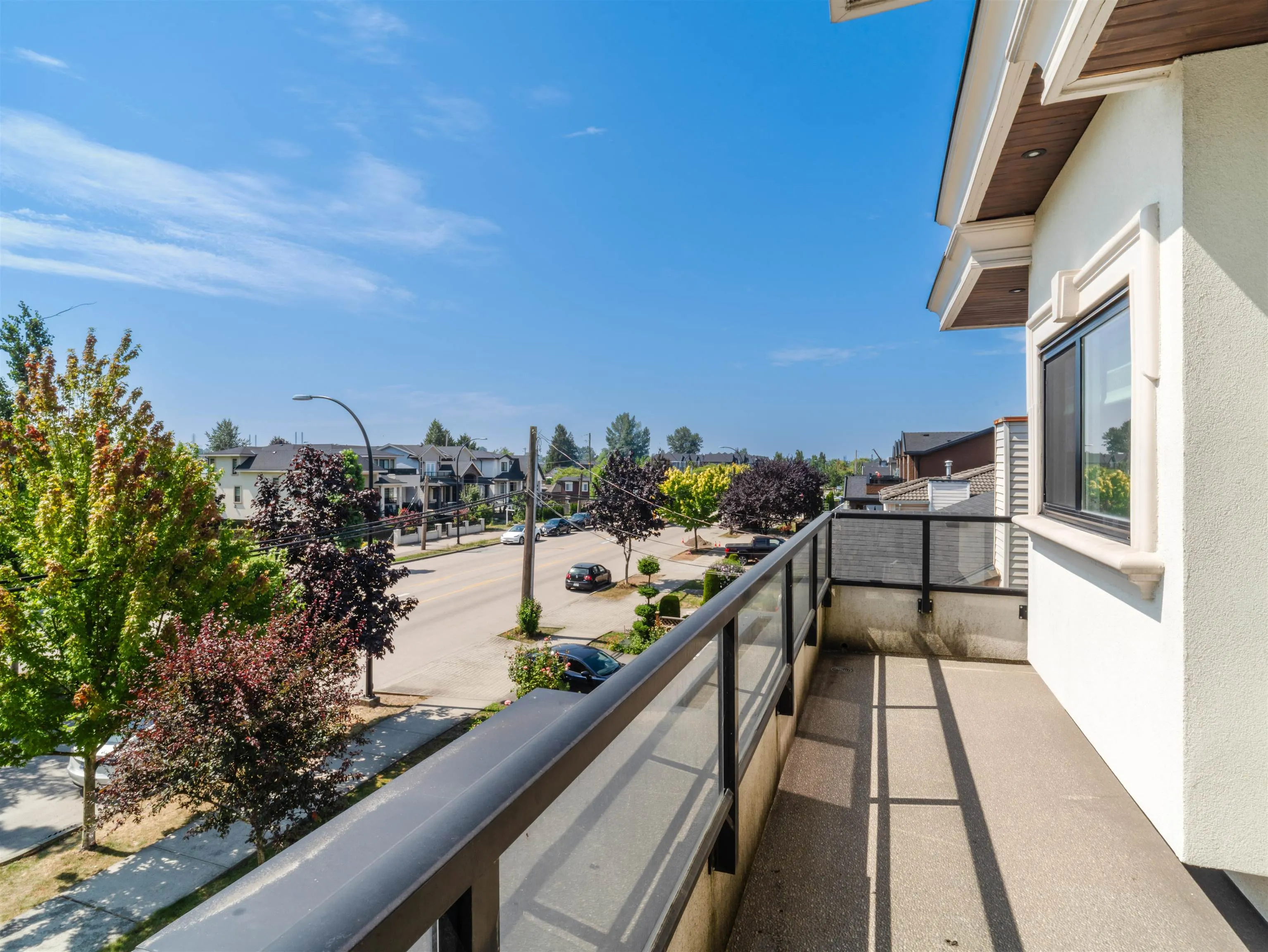 501 Ewen Avenue