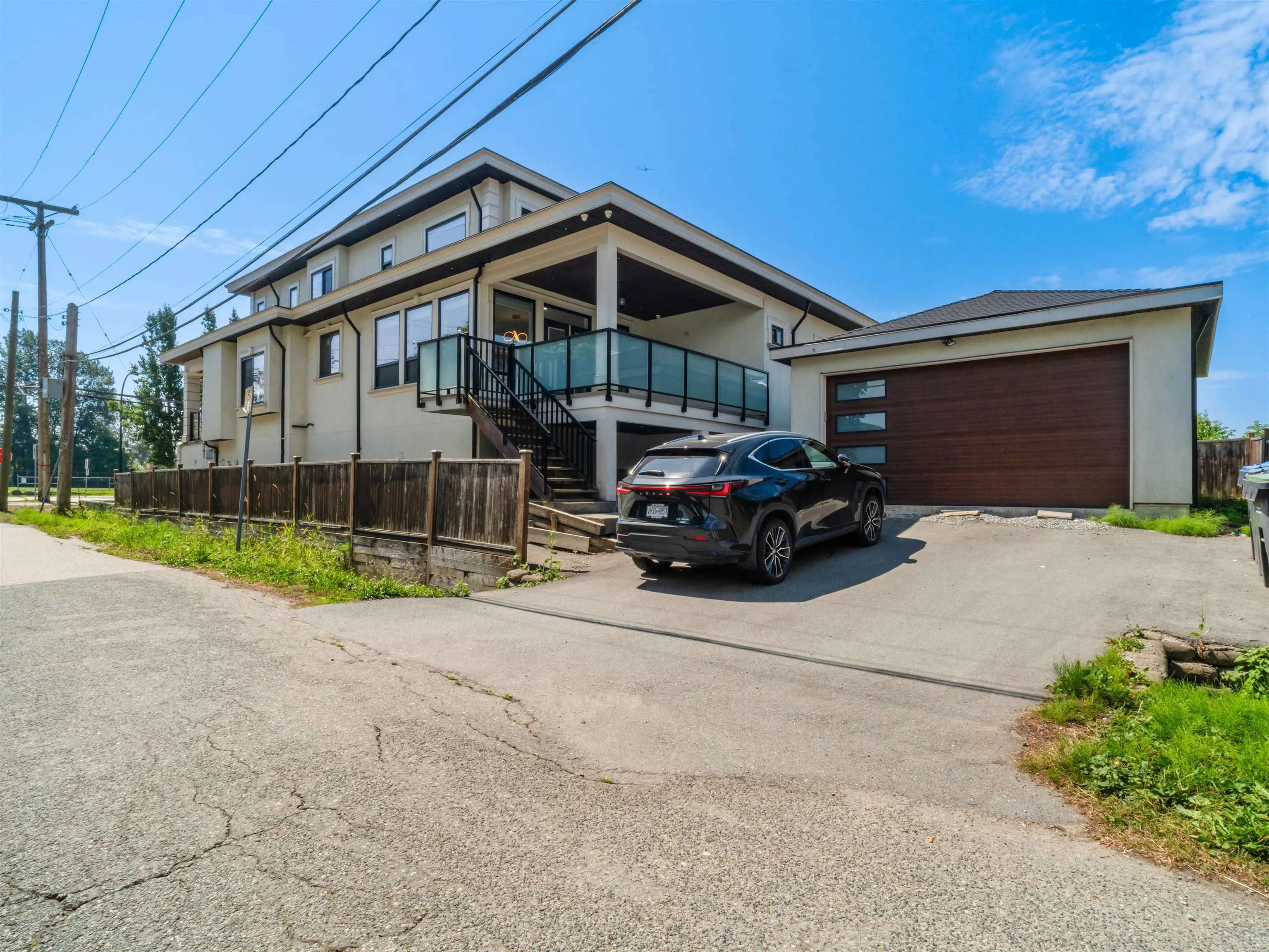501 Ewen Avenue