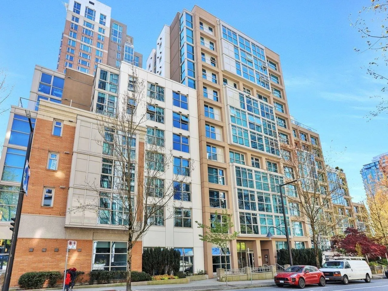 1318 Homer Street #502