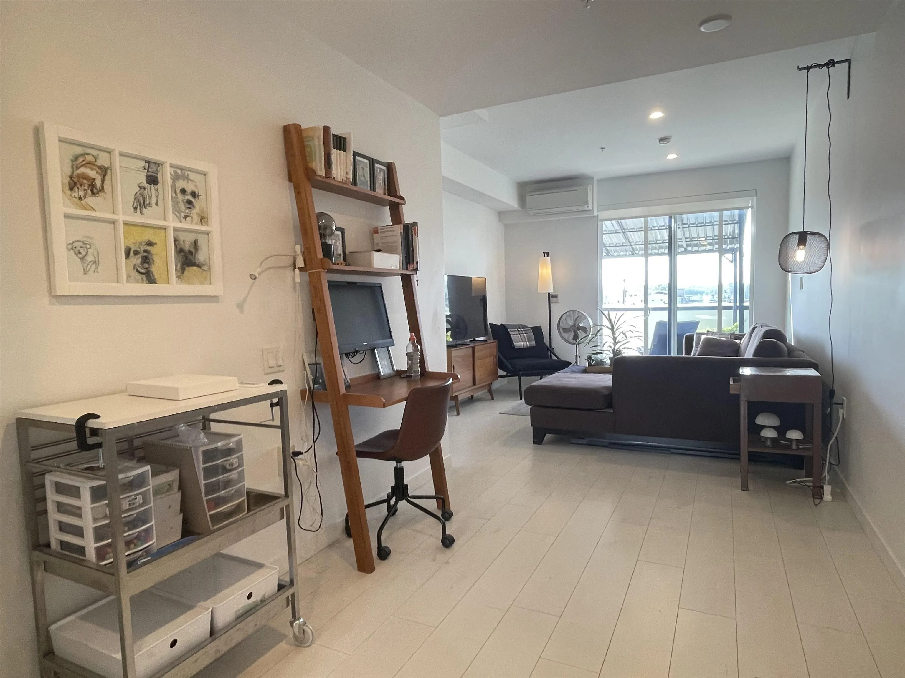 1120 E Georgia Street #306