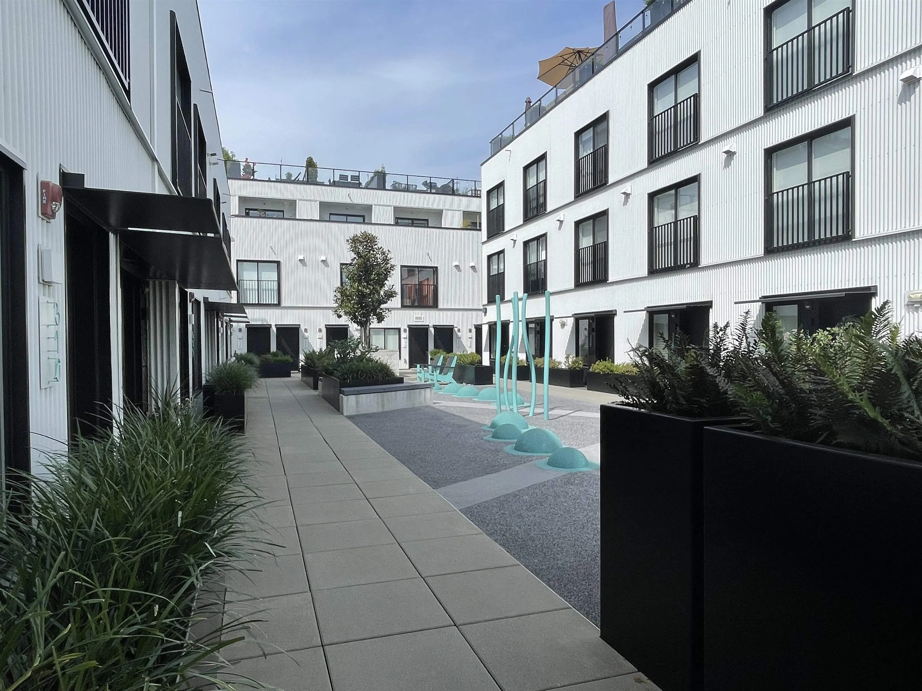 1120 E Georgia Street #306