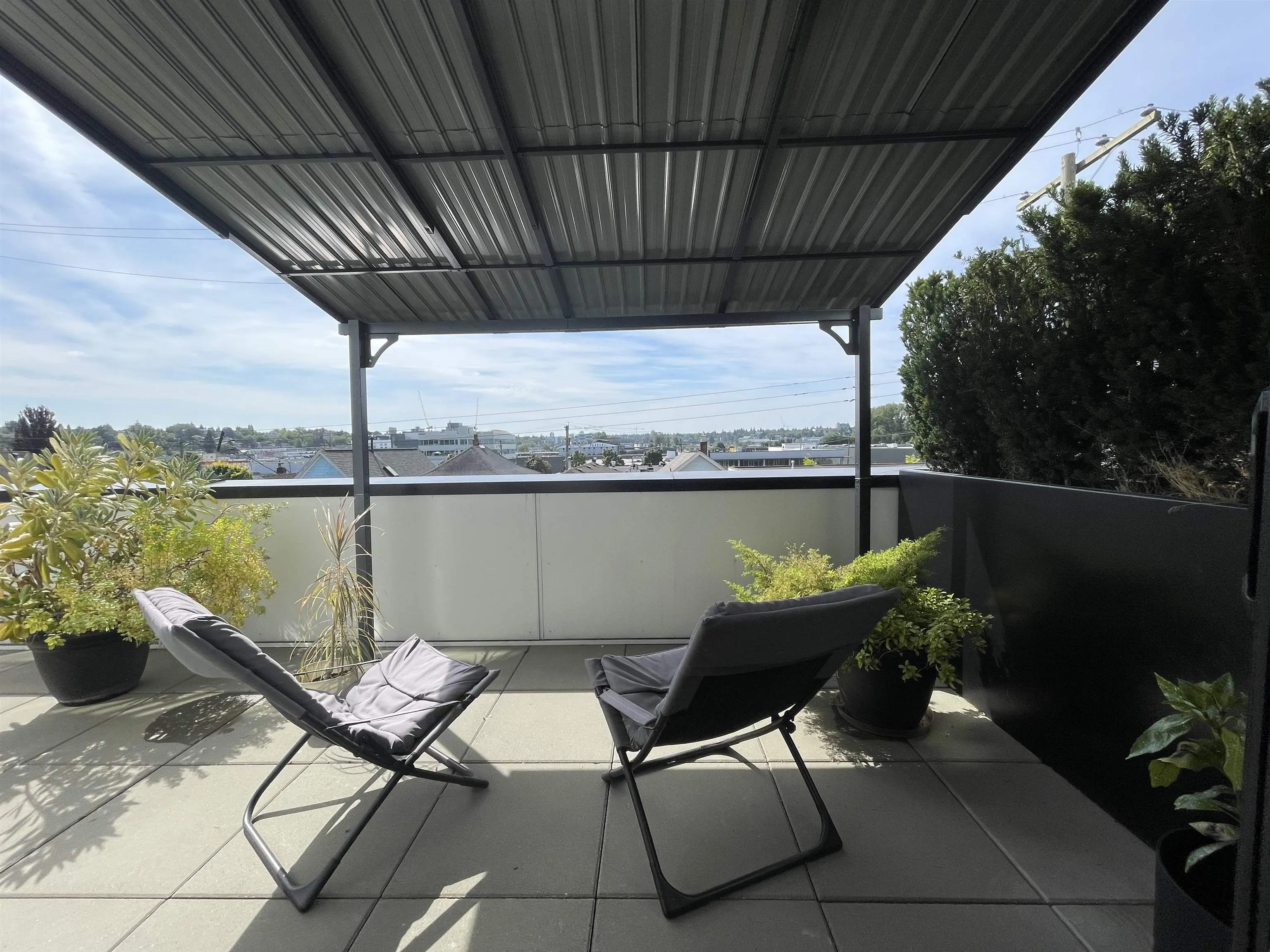 1120 E Georgia Street #306