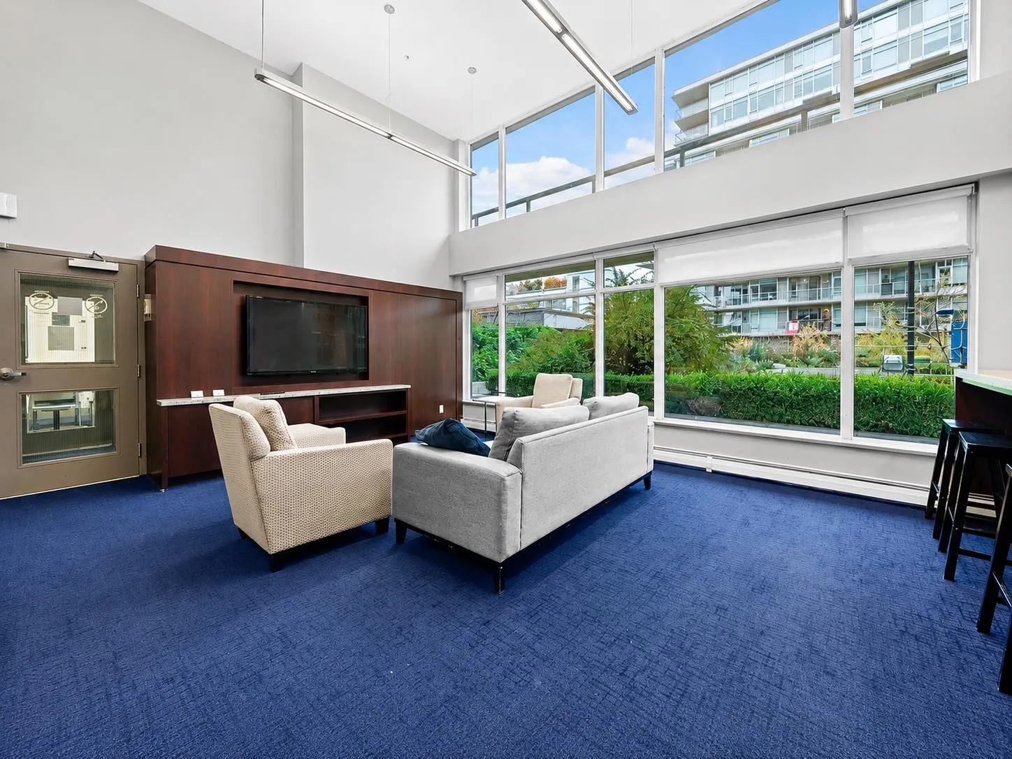 168 W 1st Avenue #809