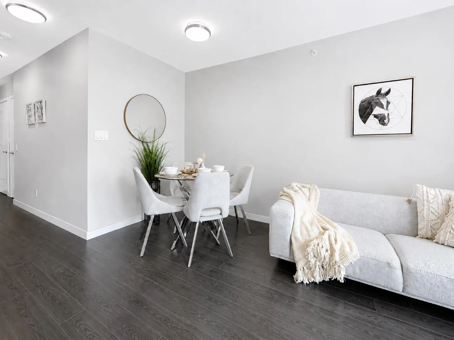 168 W 1st Avenue #809