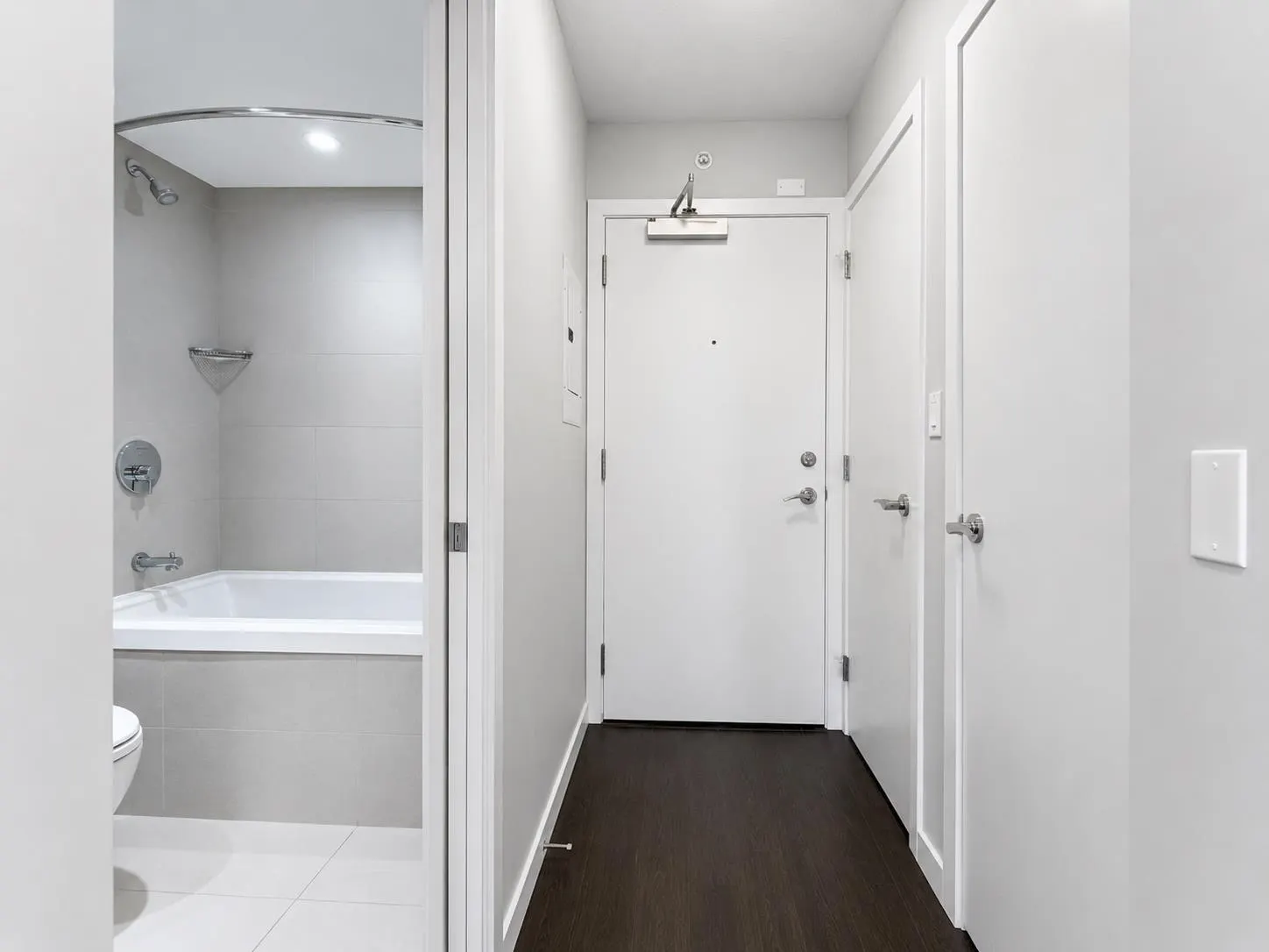 168 W 1st Avenue #809