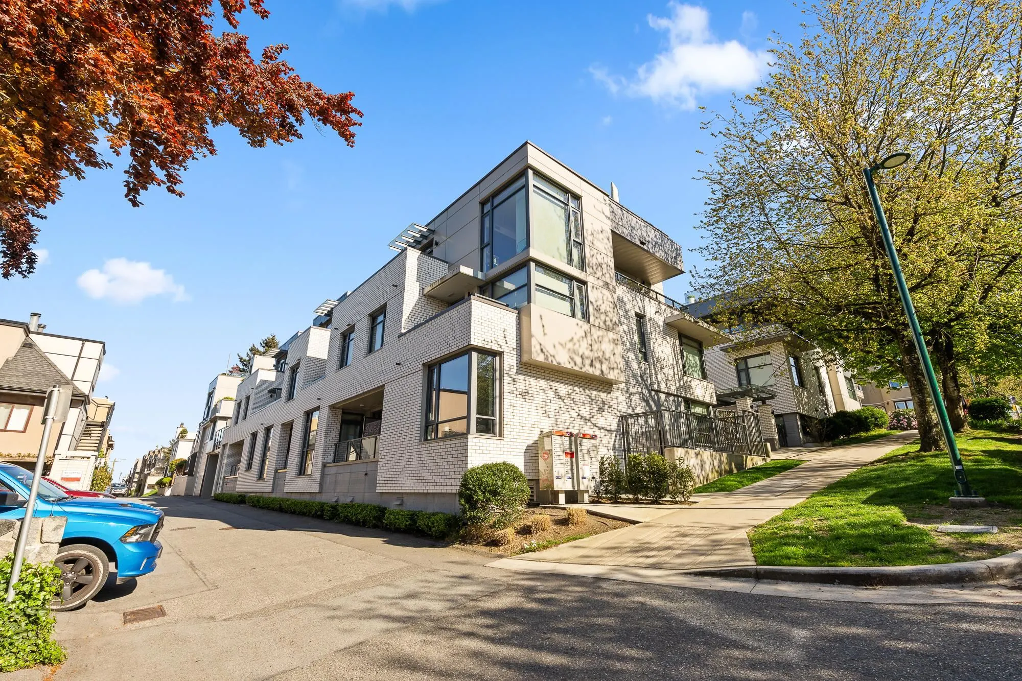 2366 Birch Street #9
