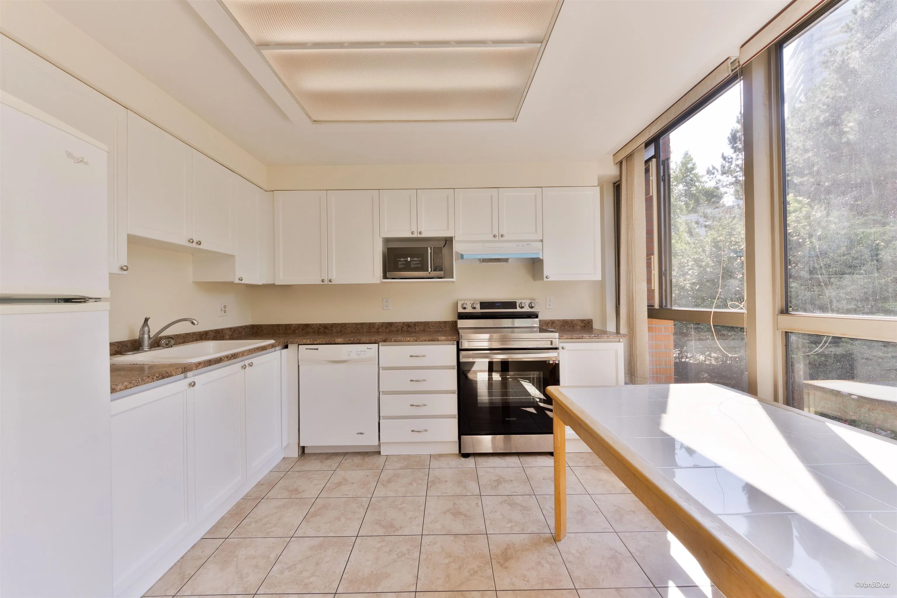 4350 Beresford Street #201