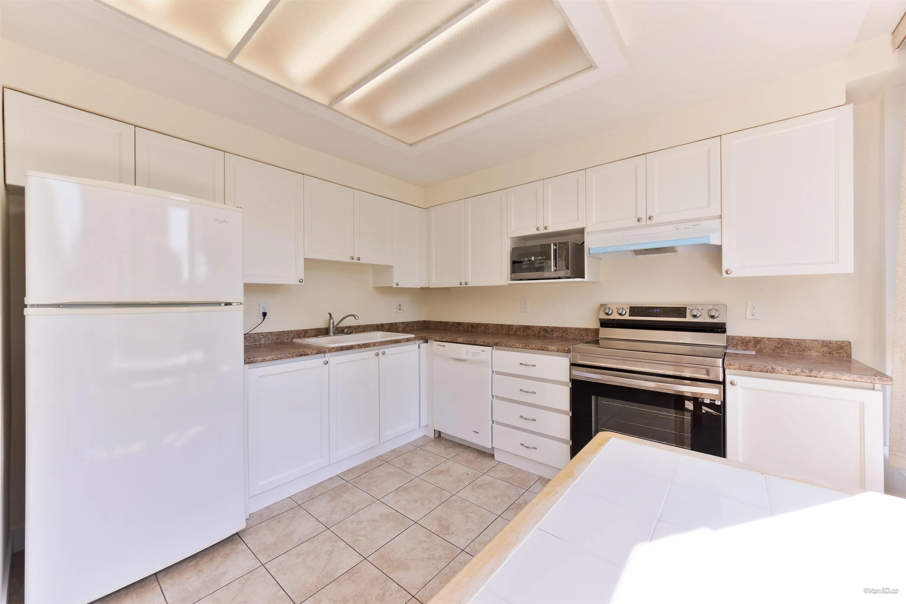 4350 Beresford Street #201