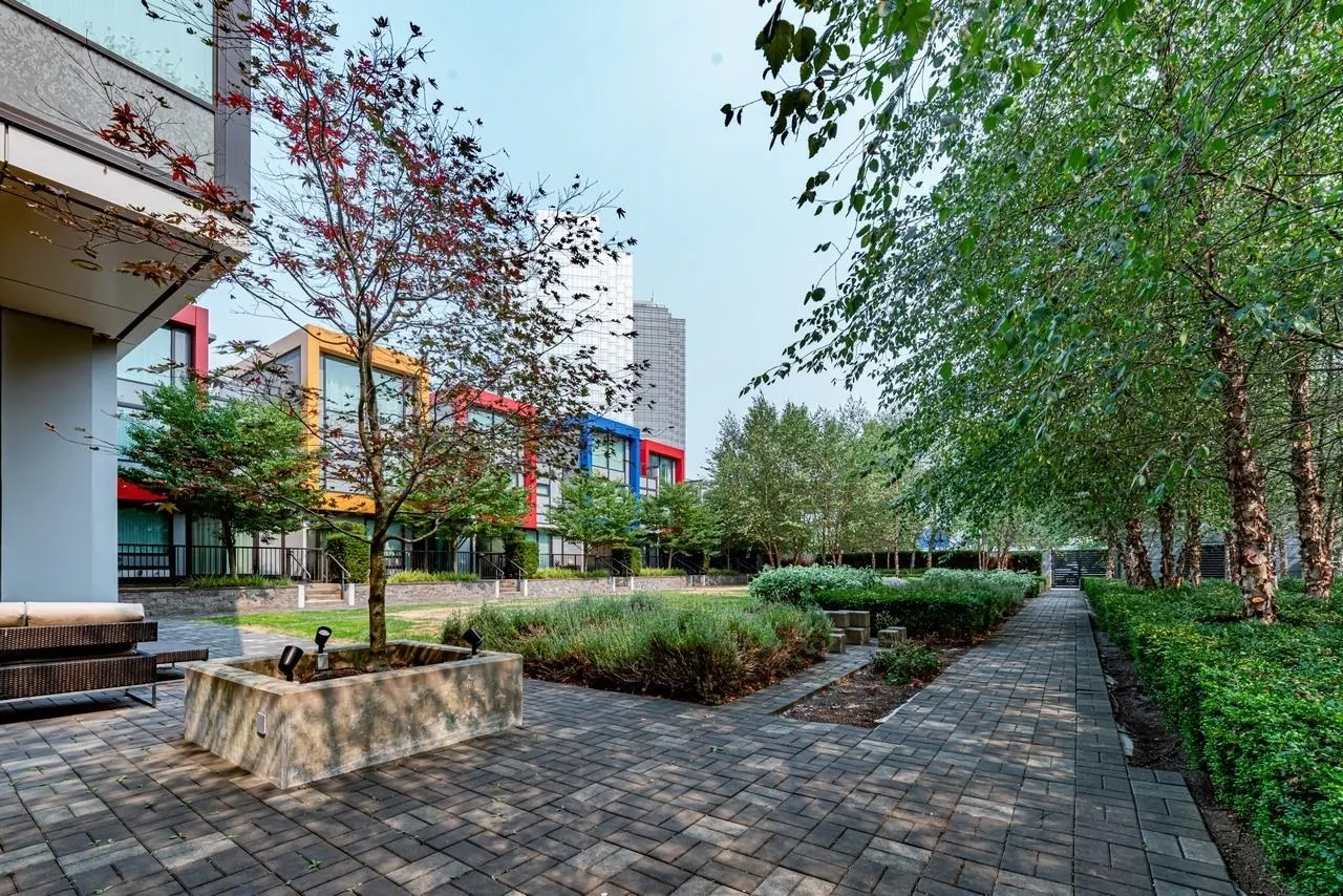 6658 Dow Avenue #1005
