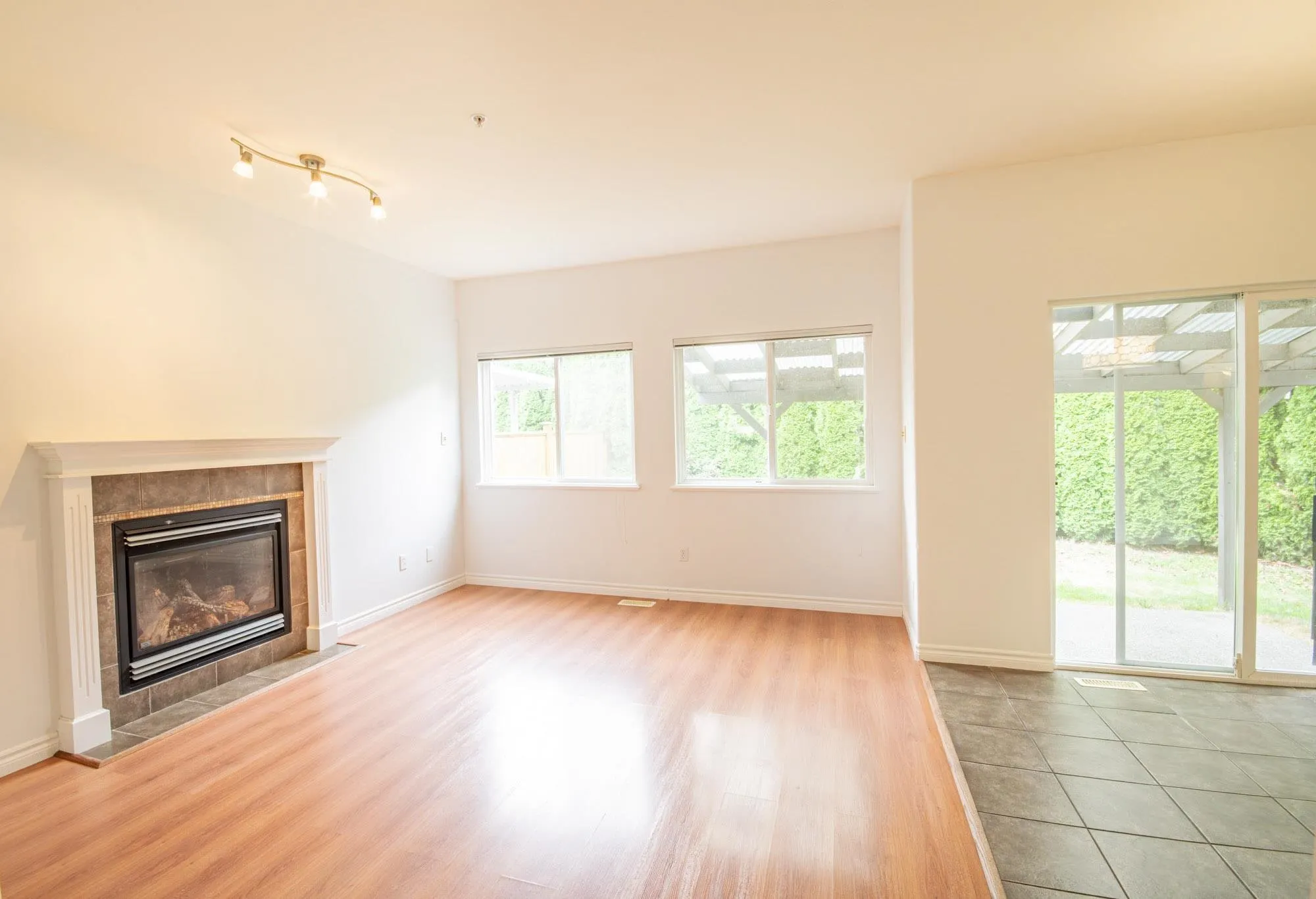 1154 Amazon Street
