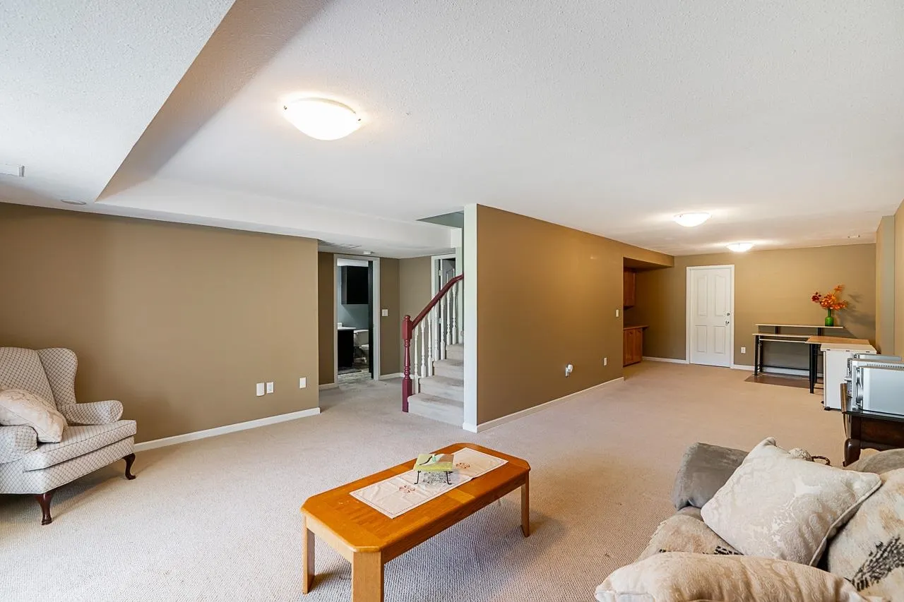 32615 Murray Avenue #12