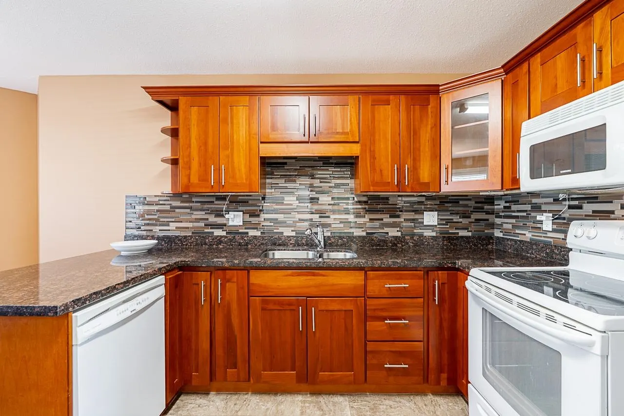 32615 Murray Avenue #12