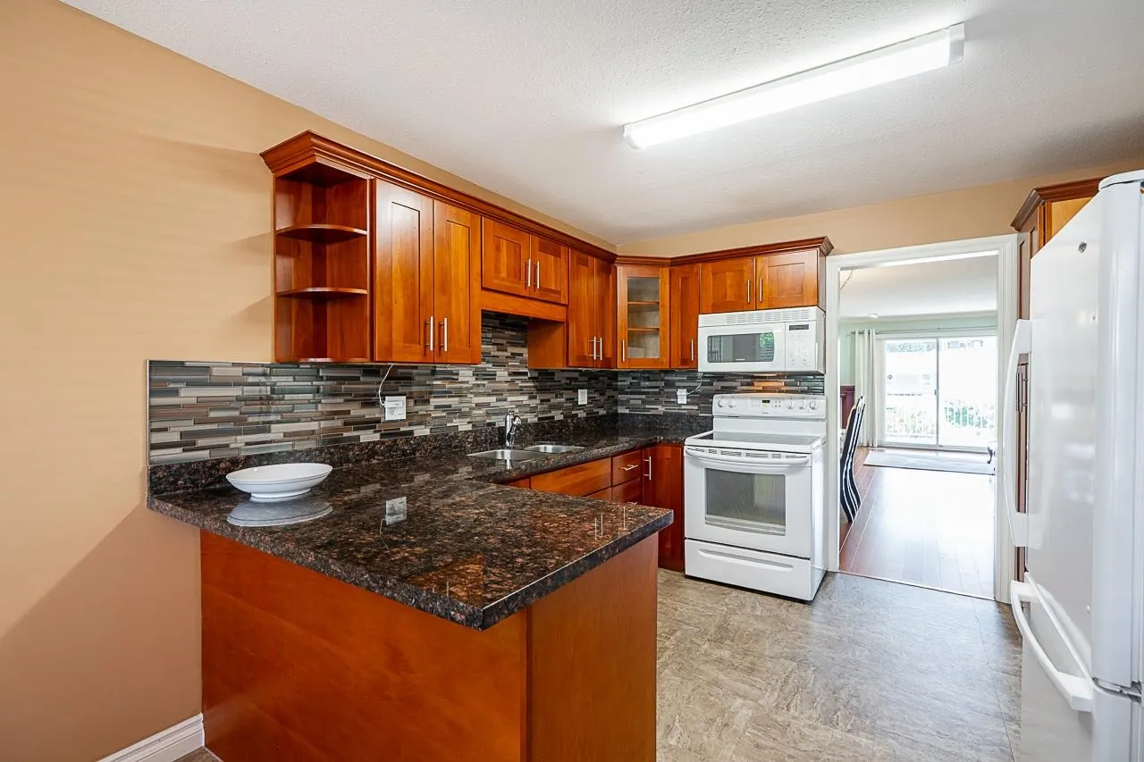 32615 Murray Avenue #12