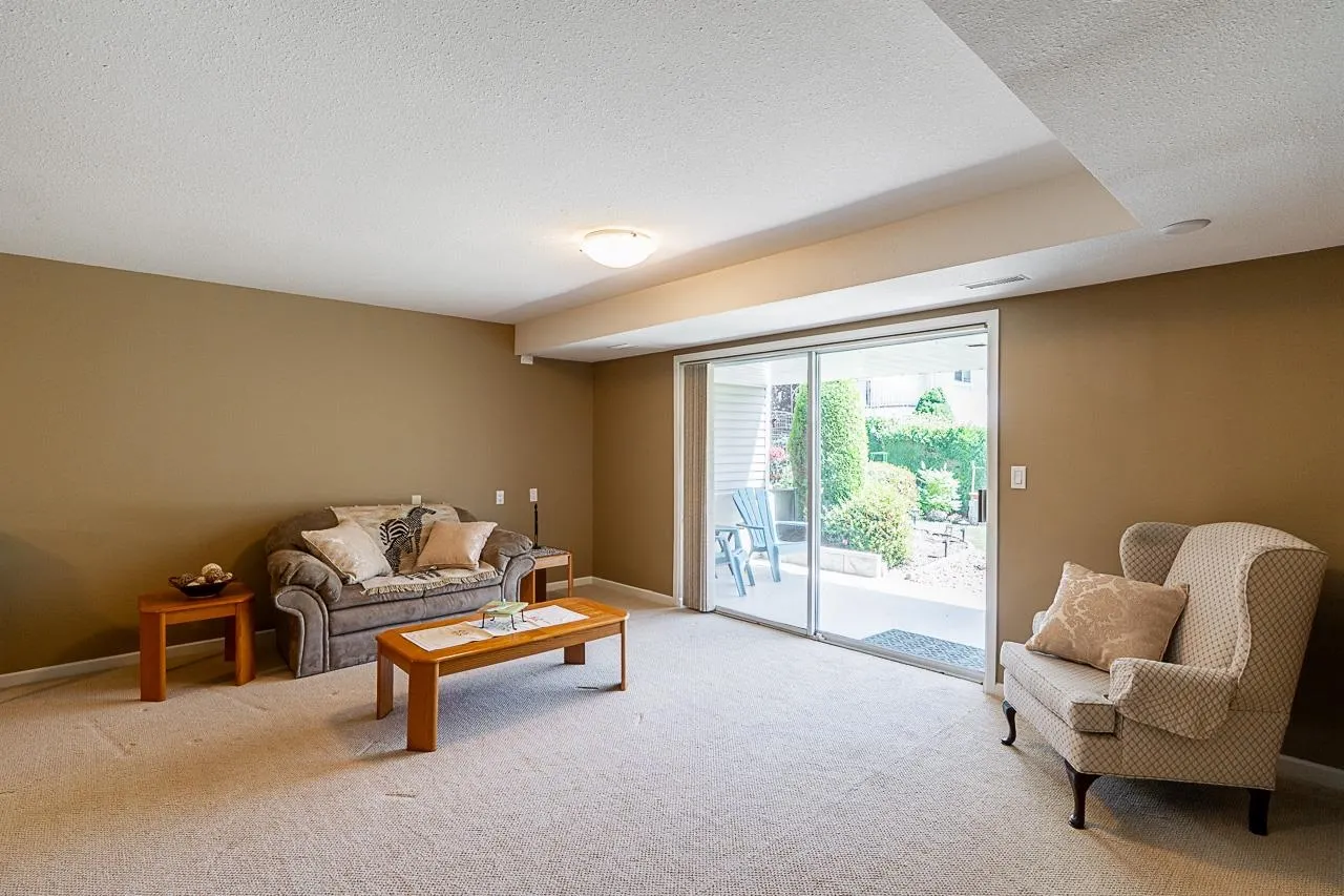 32615 Murray Avenue #12