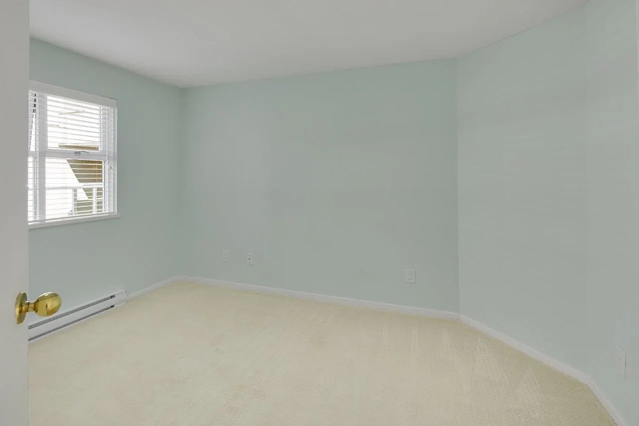 943 W 8th Avenue #204