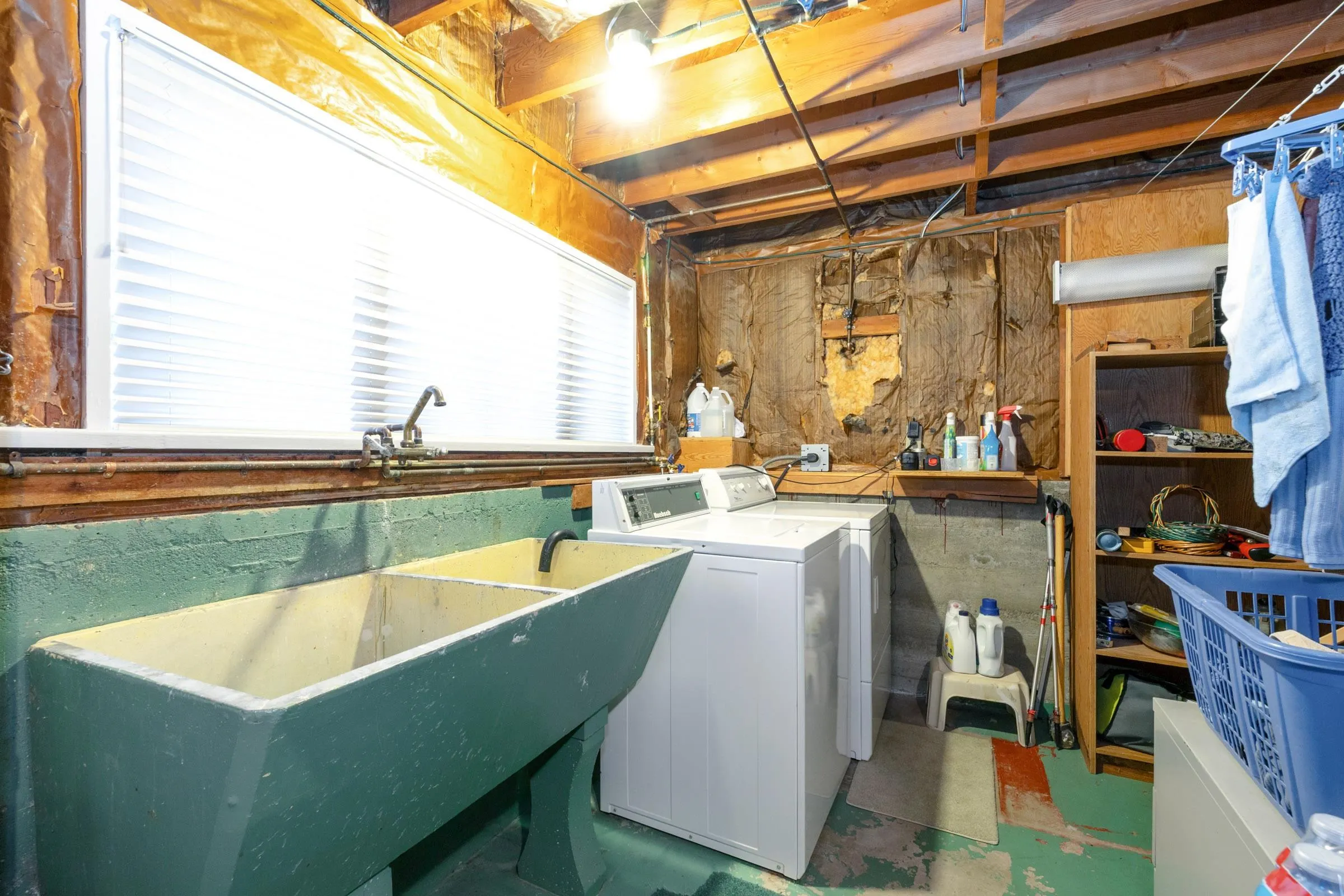541 Cochrane Avenue