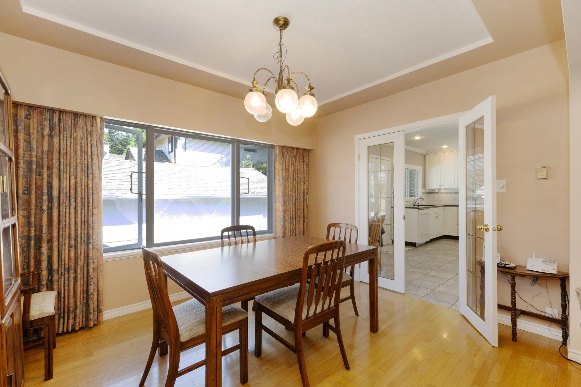 541 Cochrane Avenue