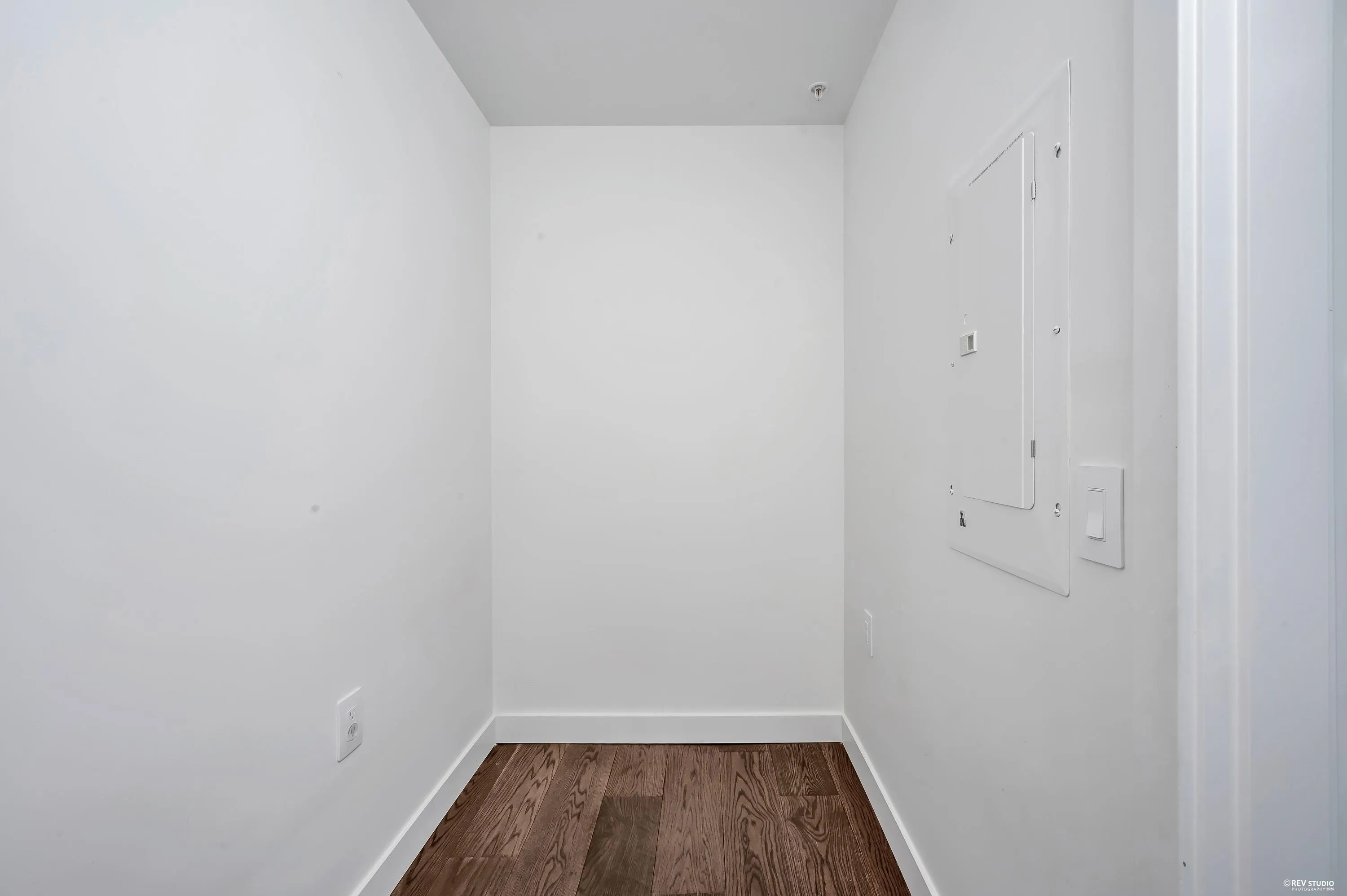 5168 Cambie Street #108