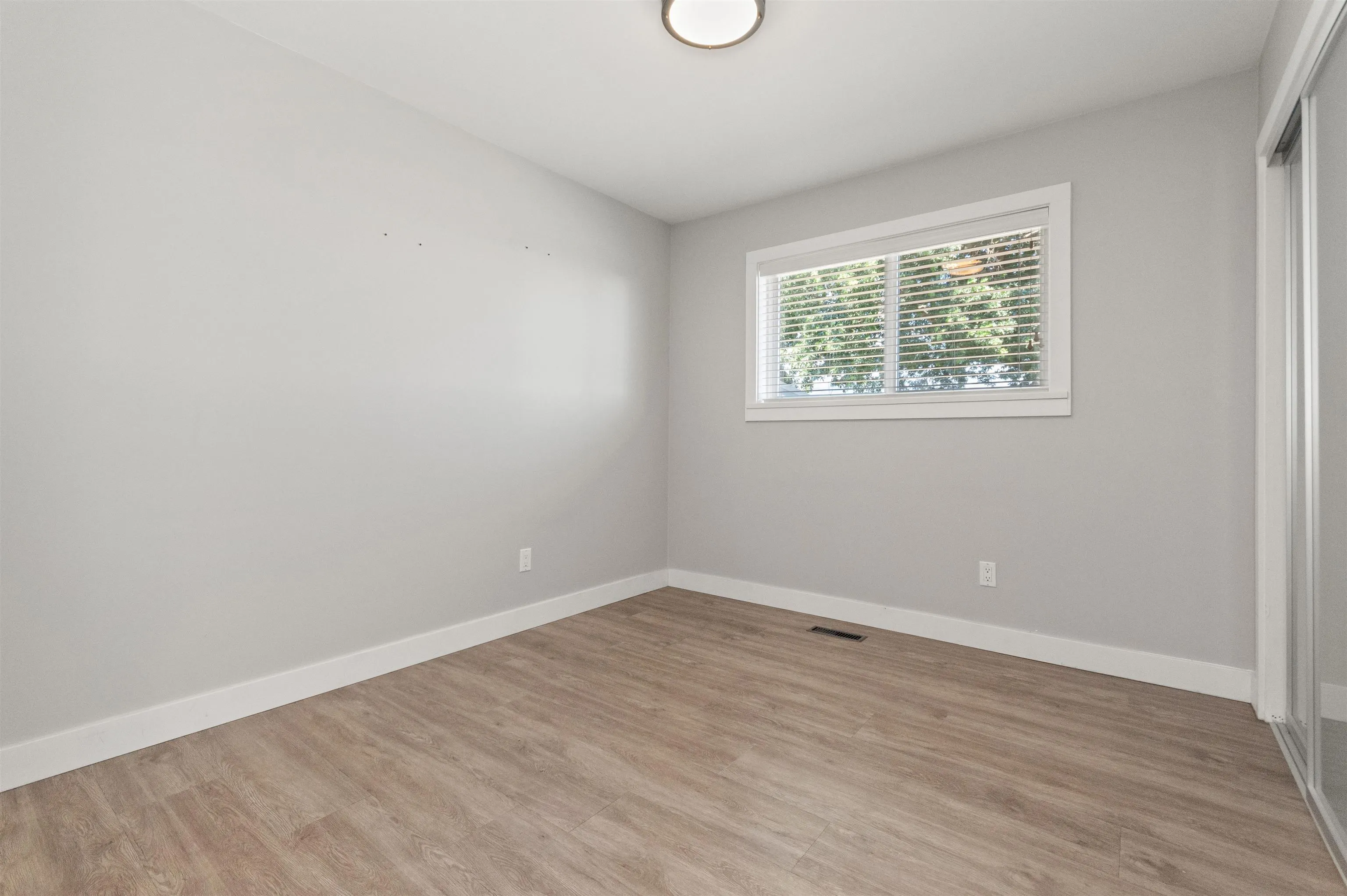 44035 South Sumas Road