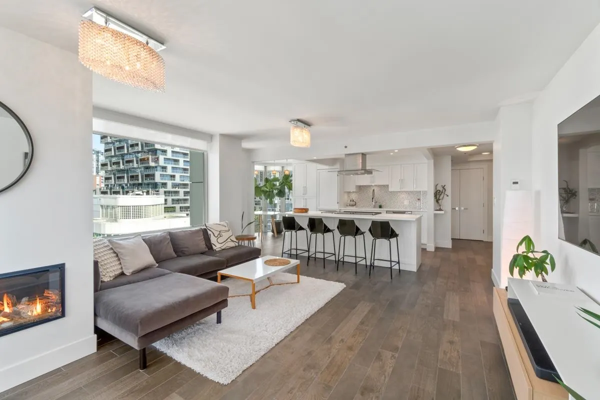 1501 Howe Street #1104