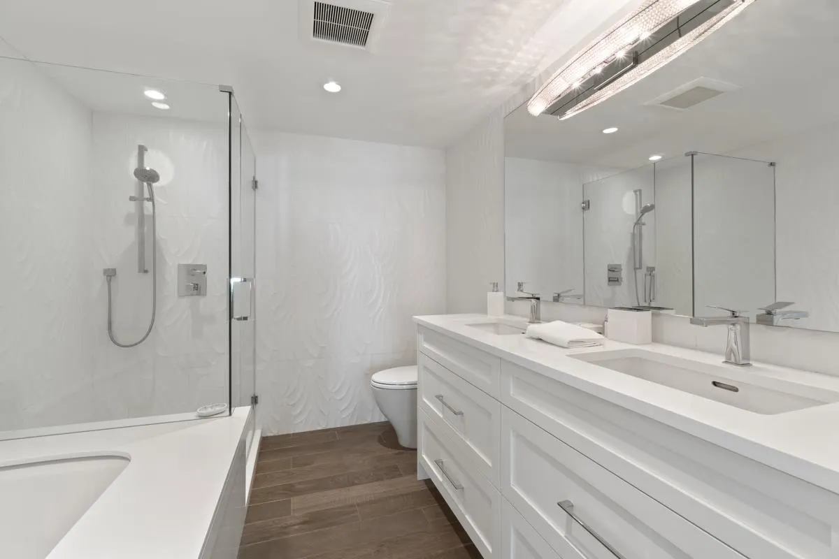 1501 Howe Street #1104