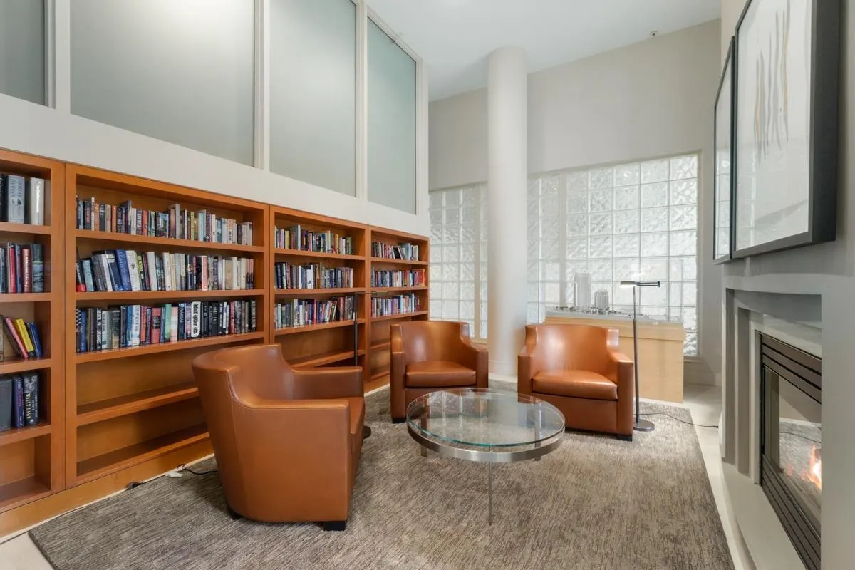 1501 Howe Street #1104