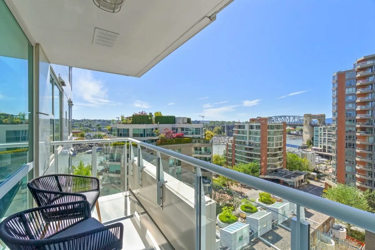 1501 Howe Street #1104