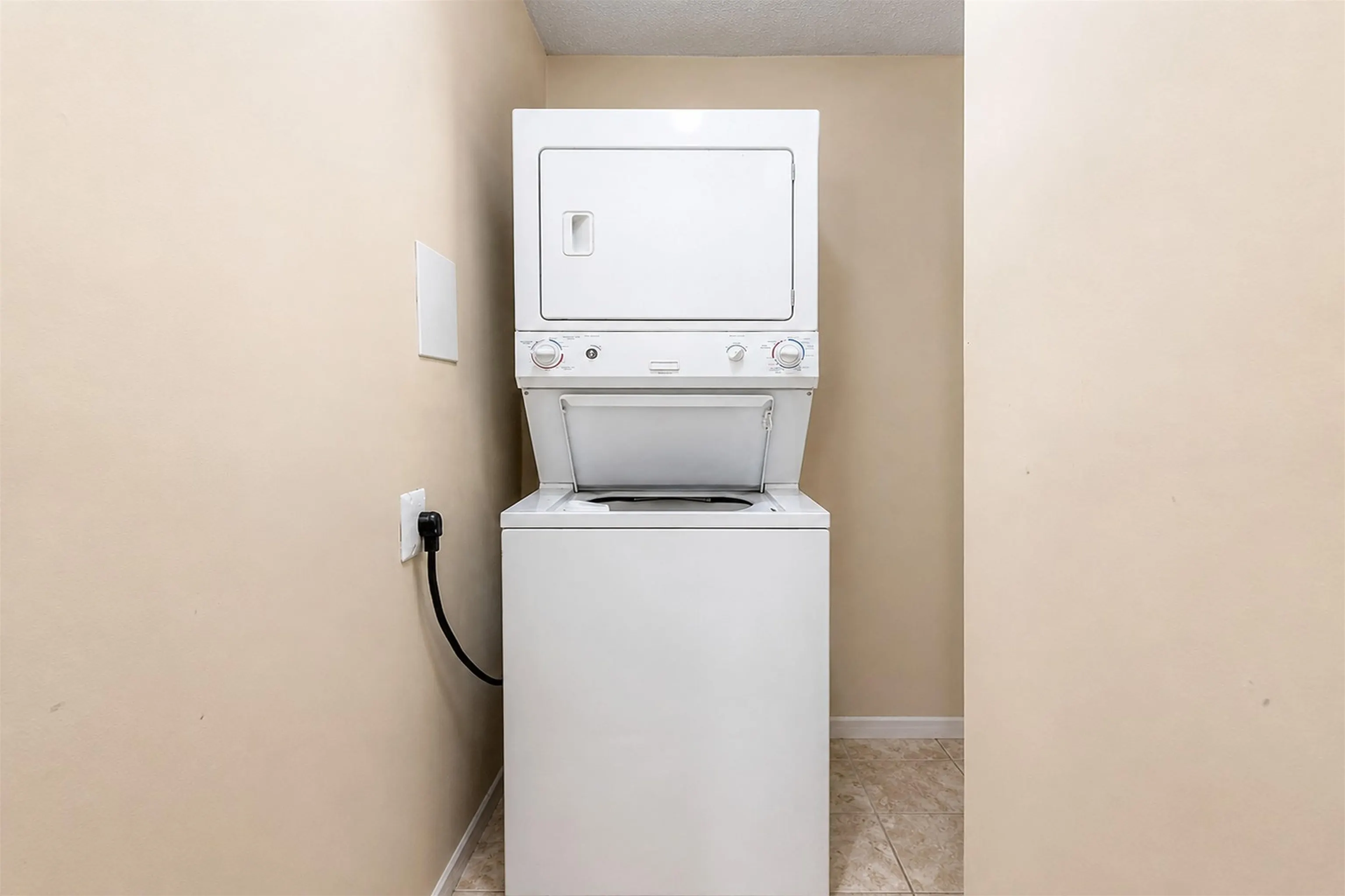 10560 154 Street #306