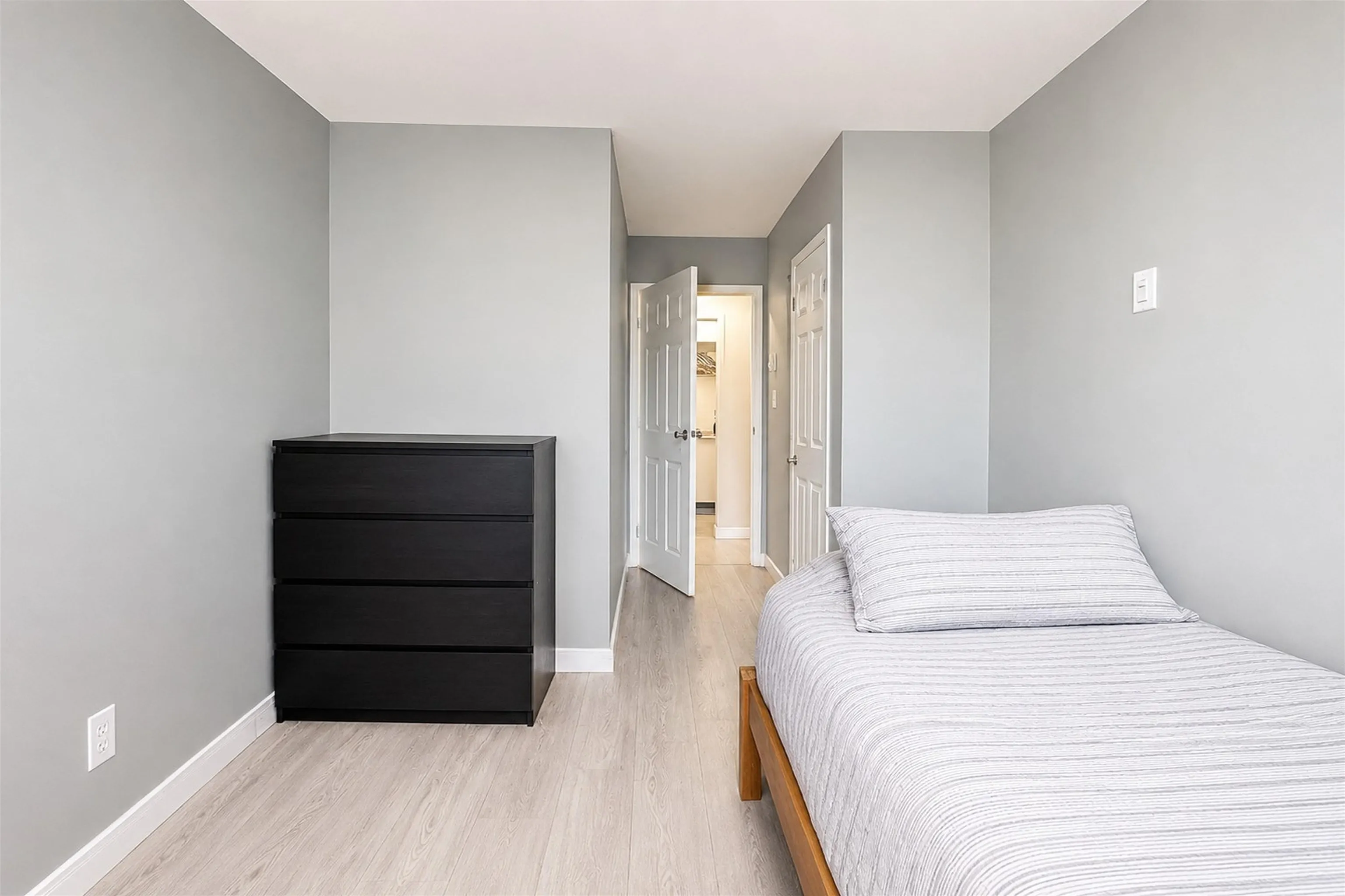 10560 154 Street #306