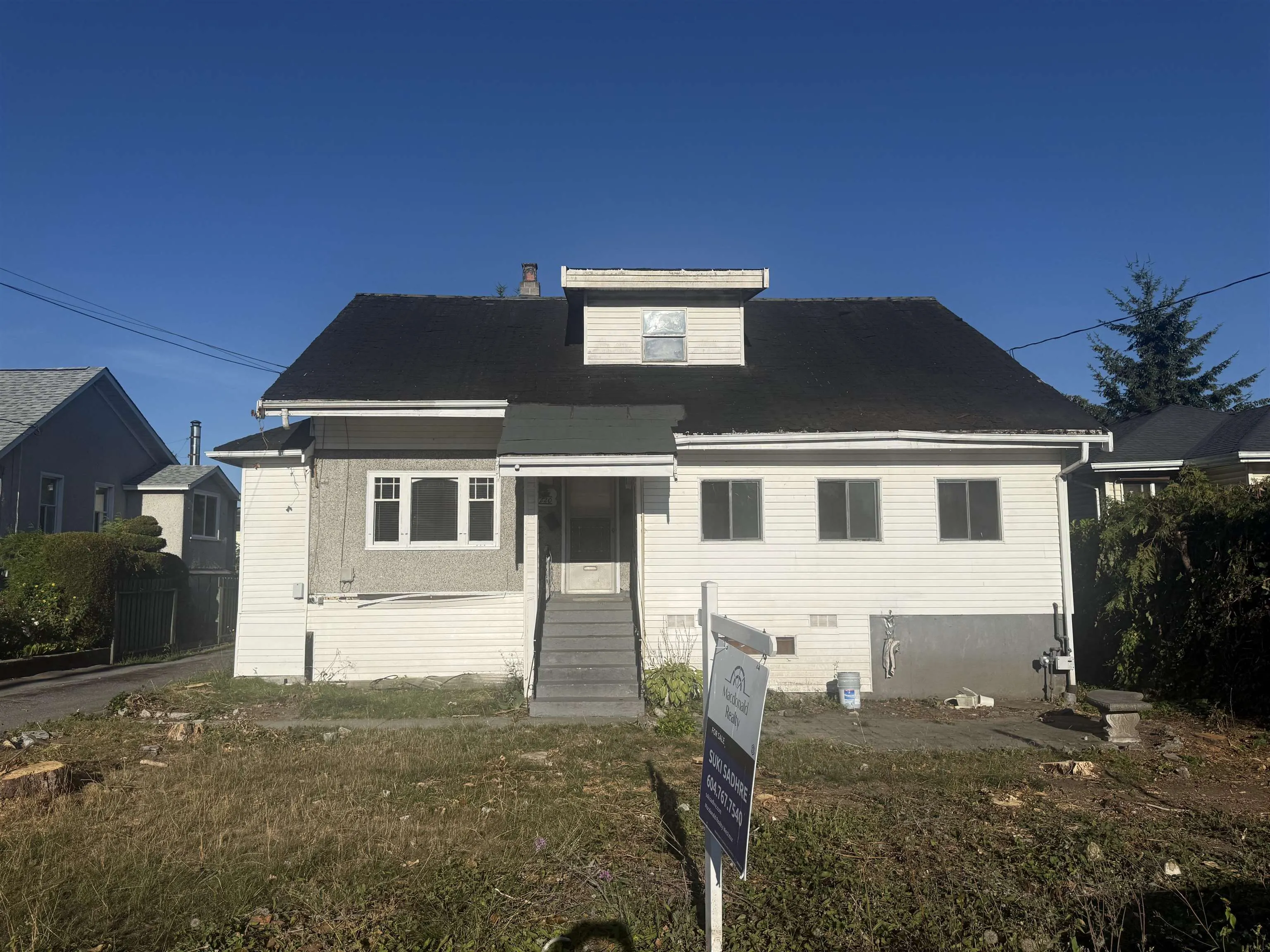 220 Devoy Street