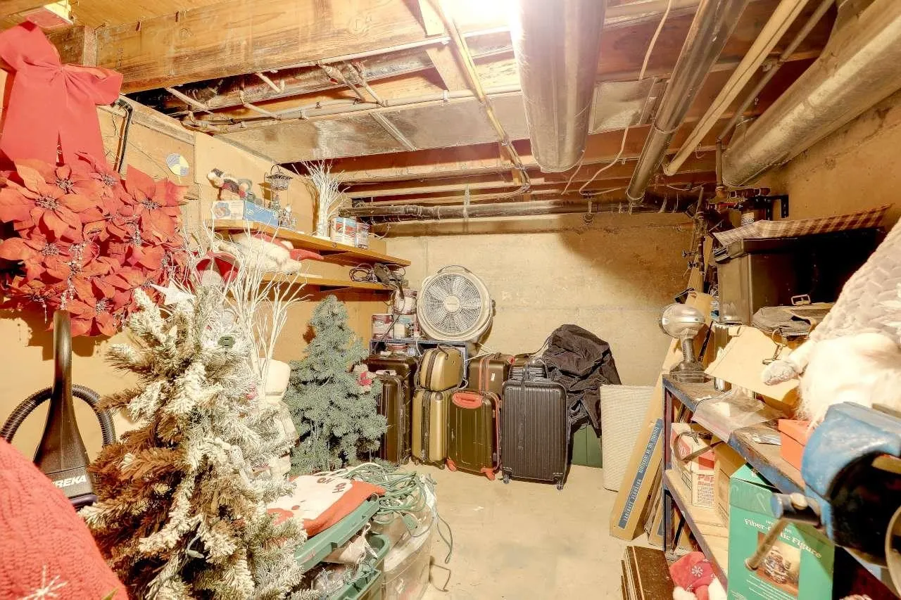 2028 Saskatchewan Avenue