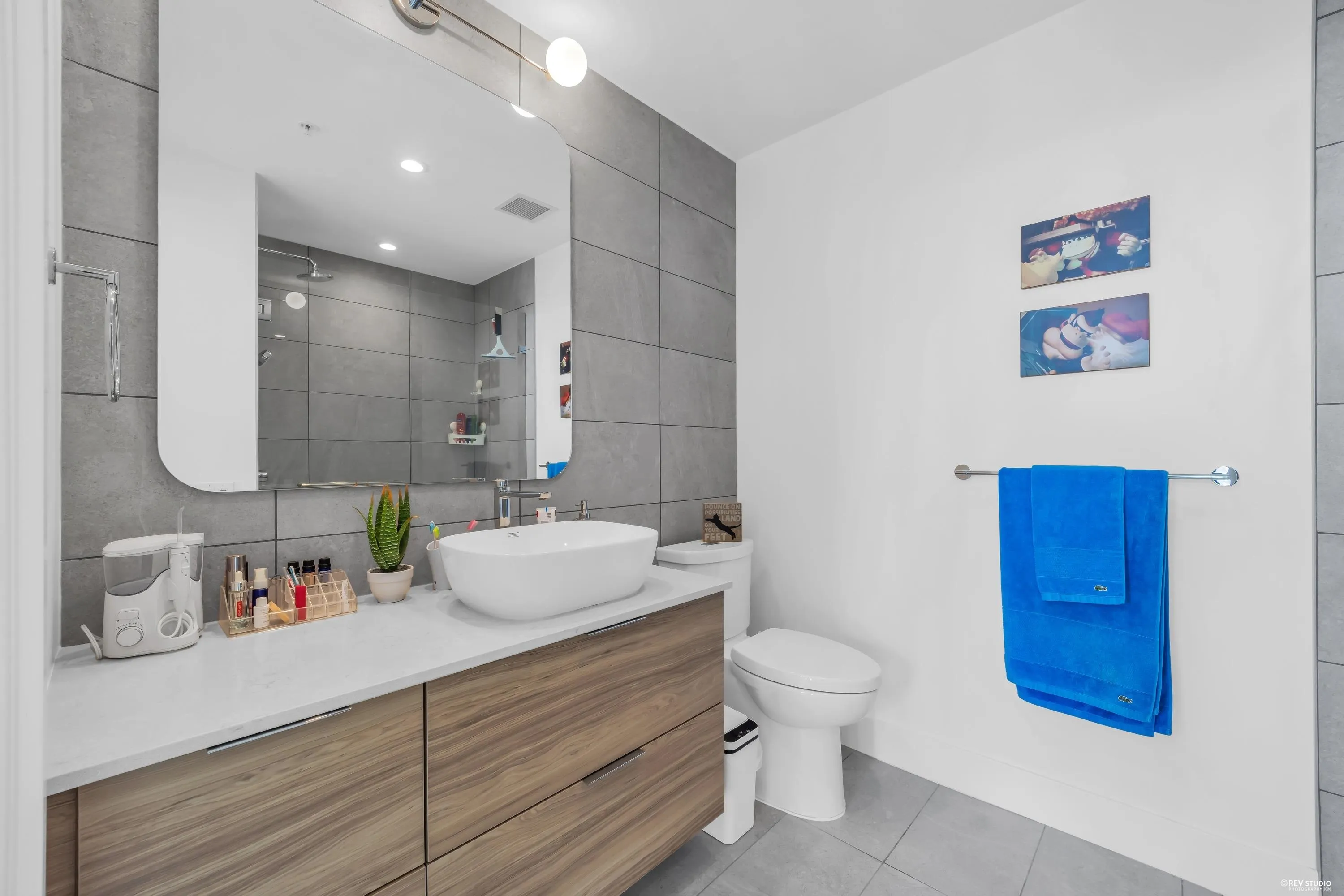 2375 Emery Court #904