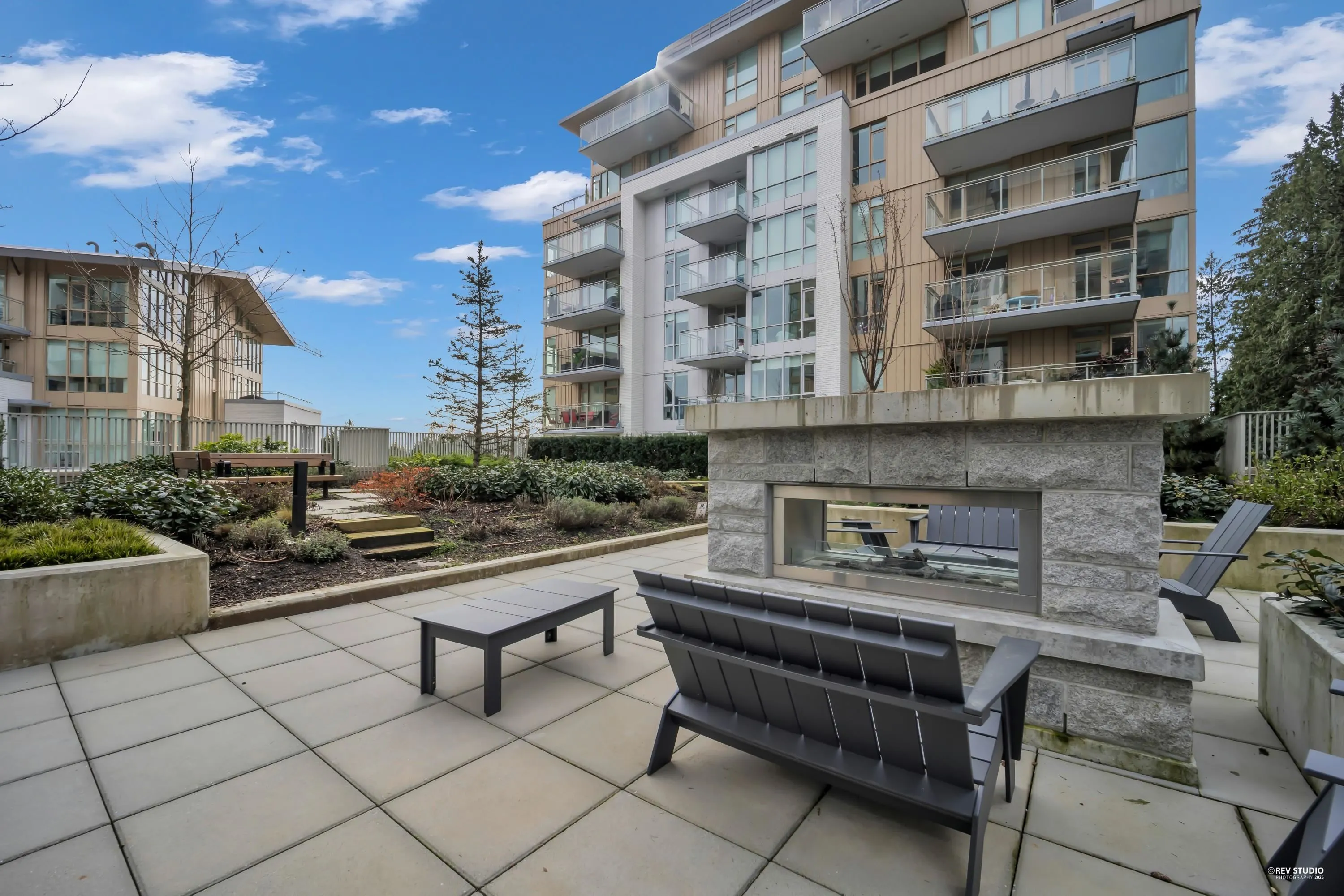 2375 Emery Court #904