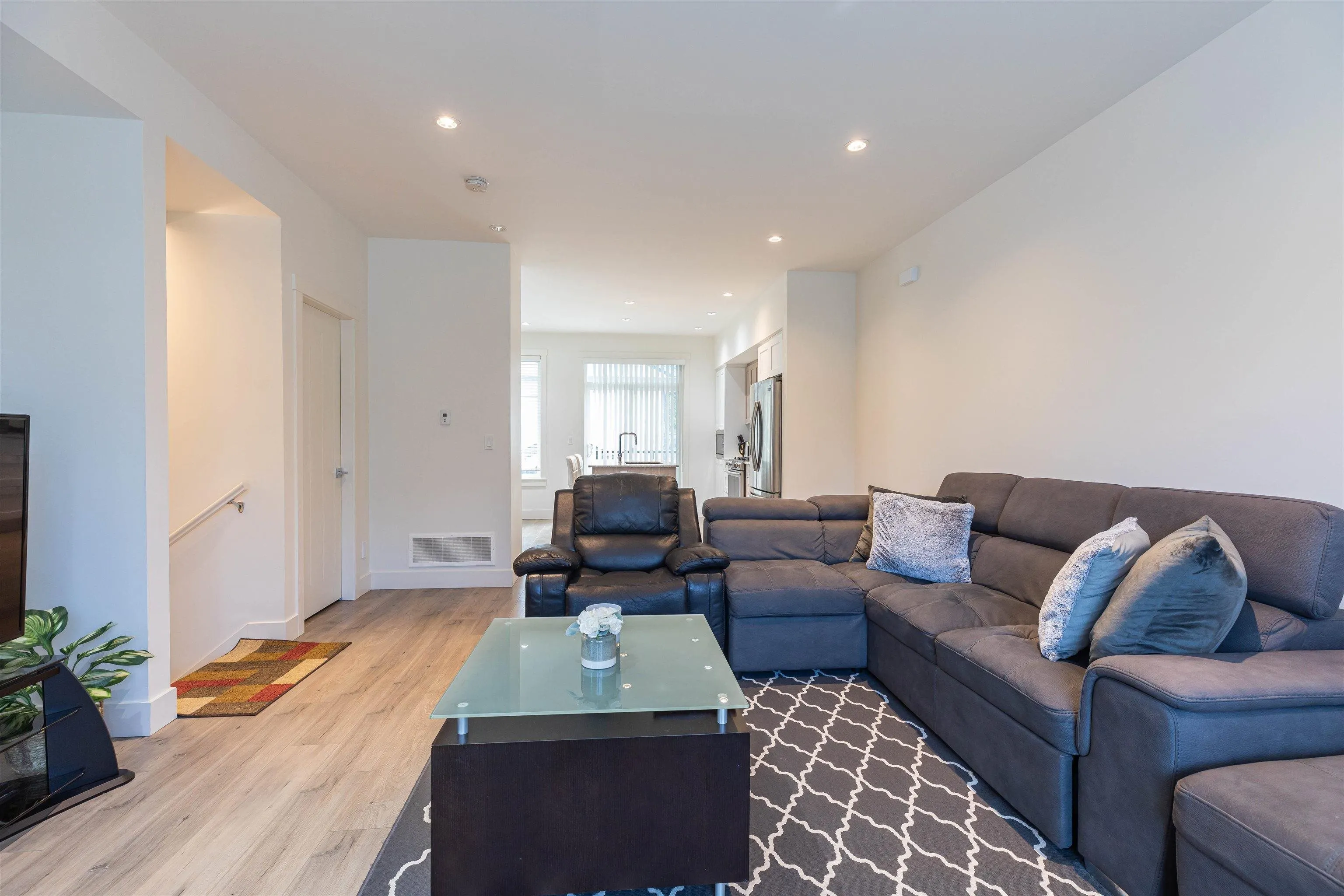 11188 72 Avenue #13