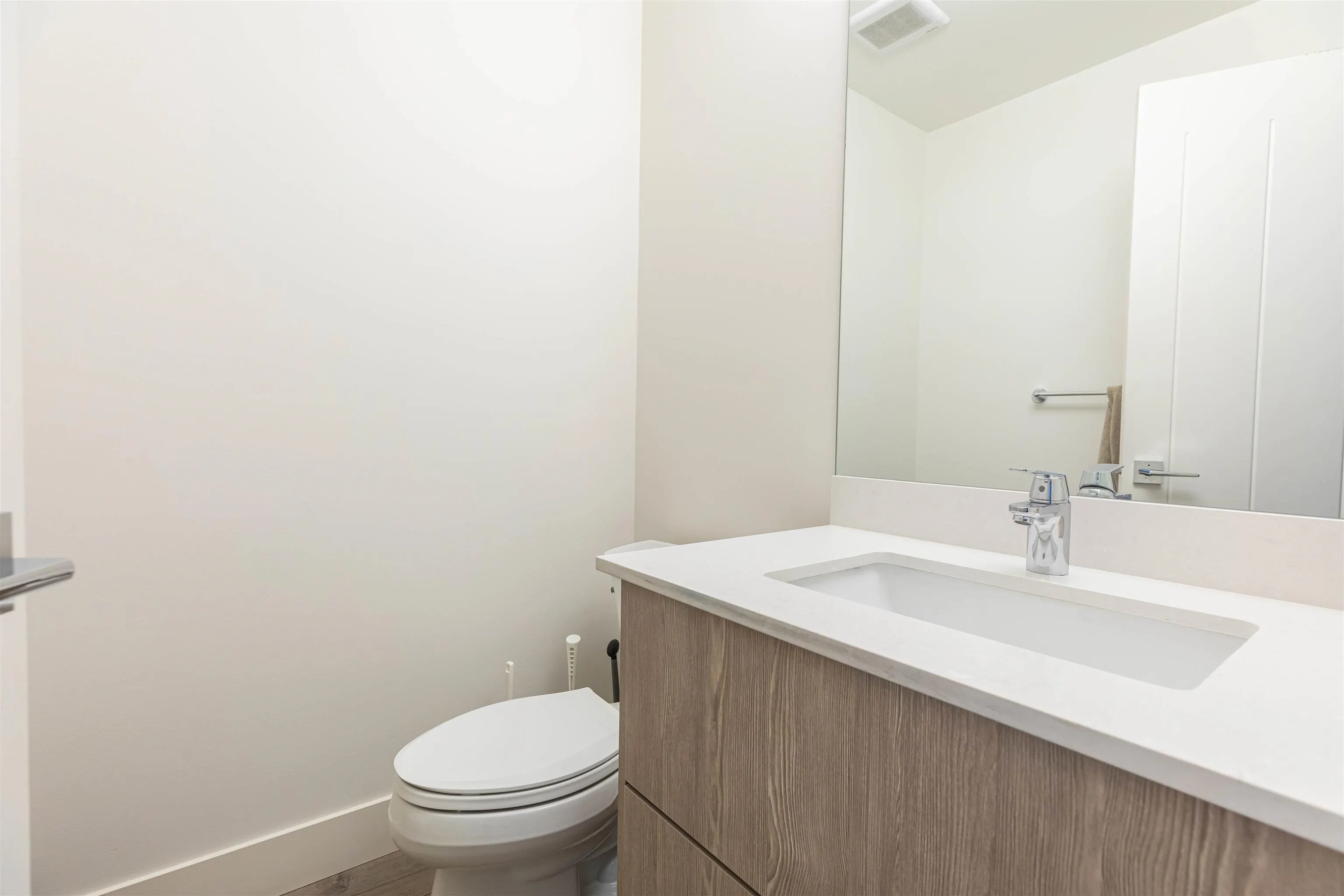 11188 72 Avenue #13