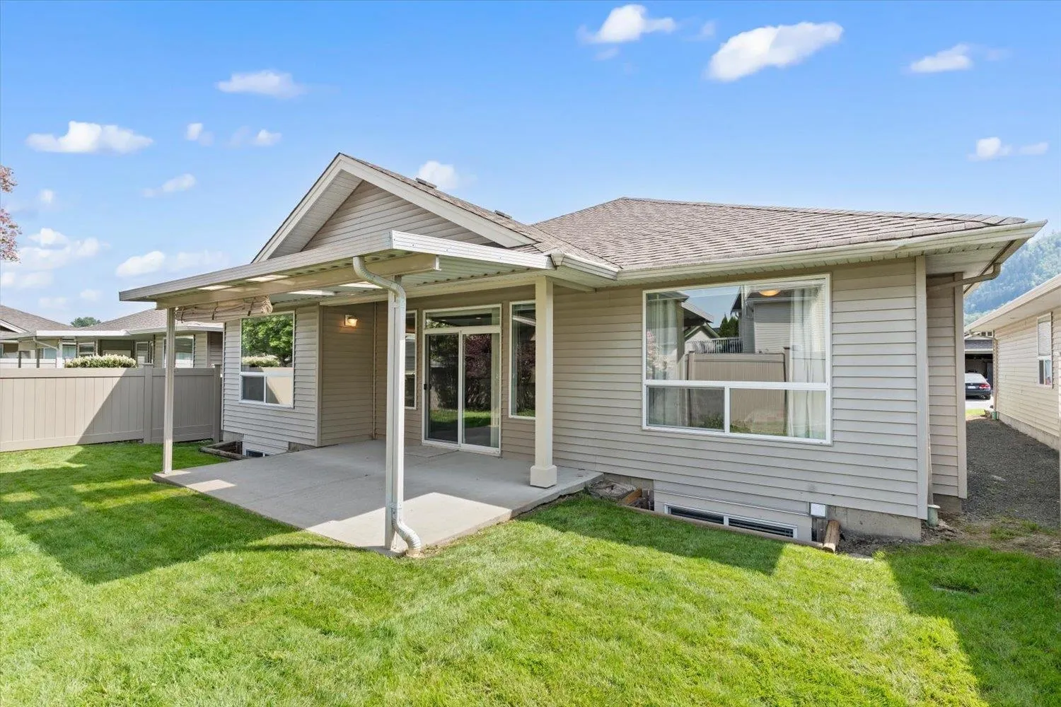 5965 Riverstone Street