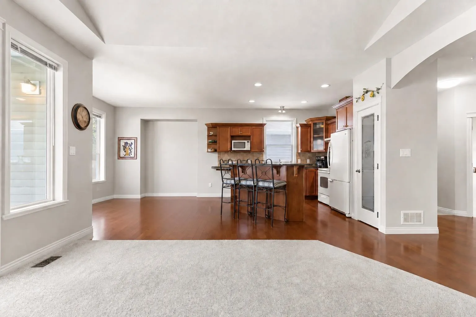 5965 Riverstone Street