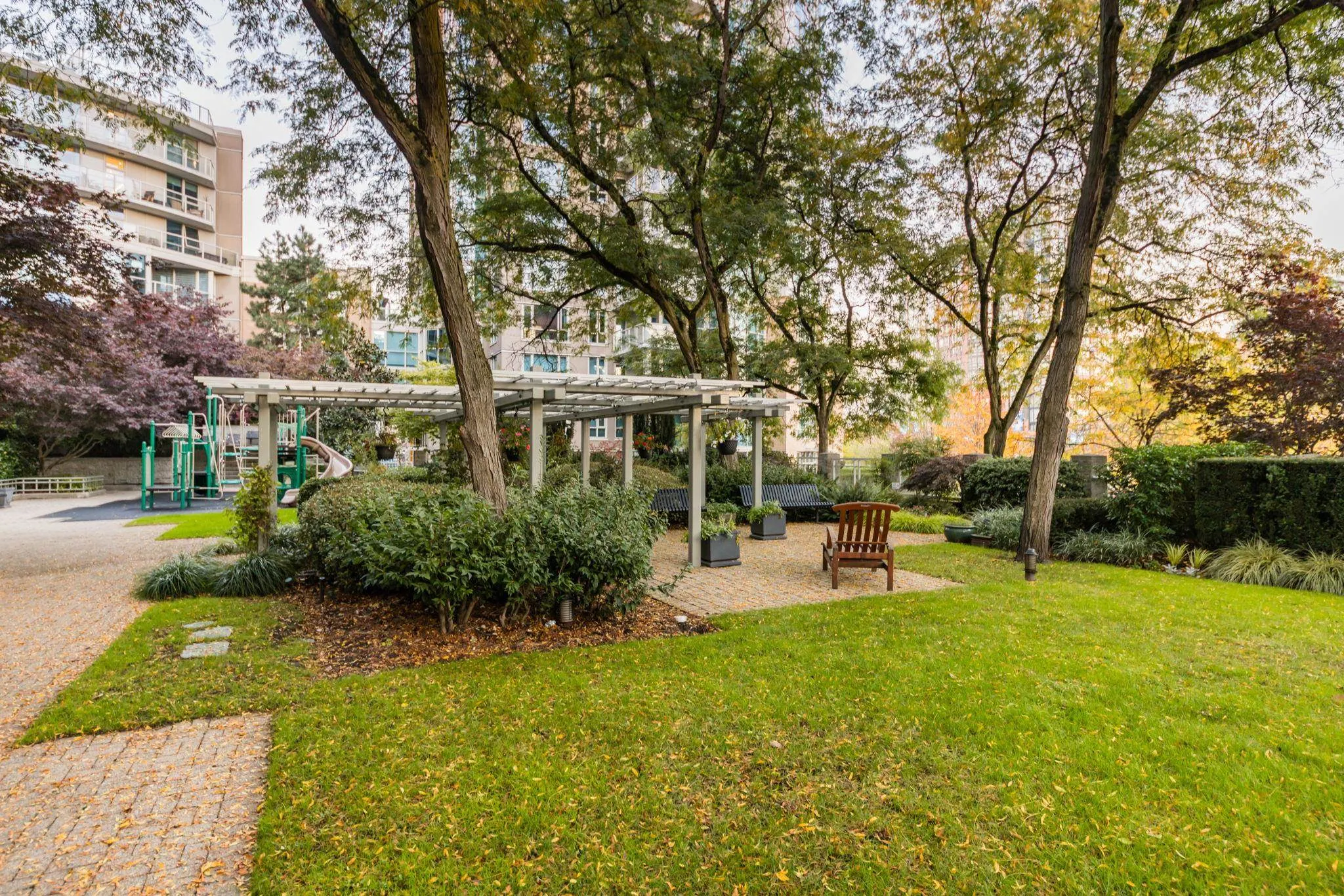 388 Drake Street #2101