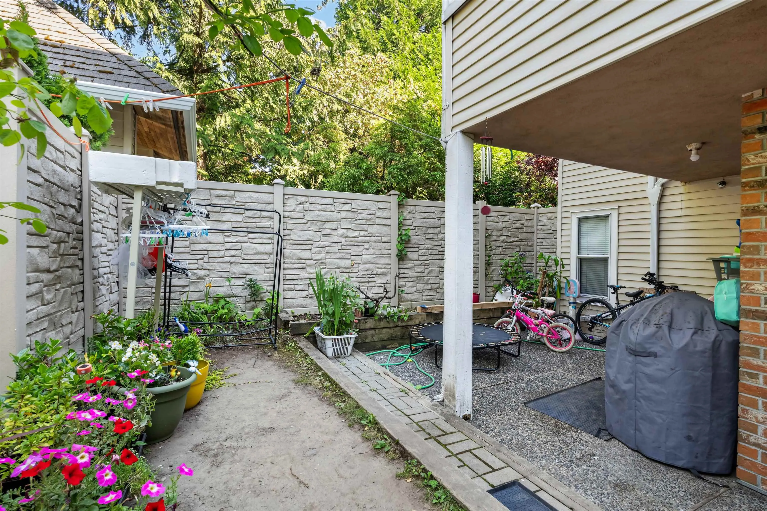 5375 Victory Street #109