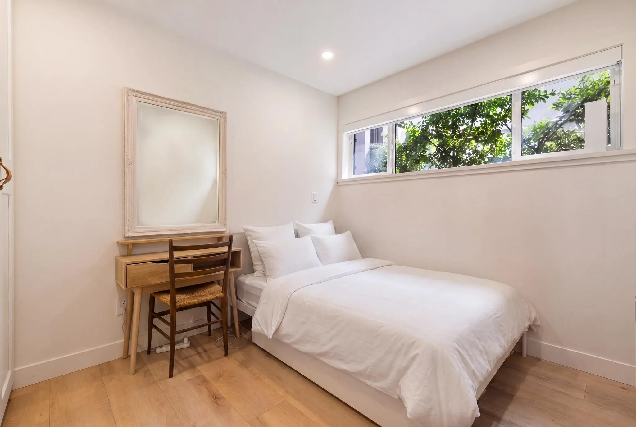 1214 W 7th Avenue #11