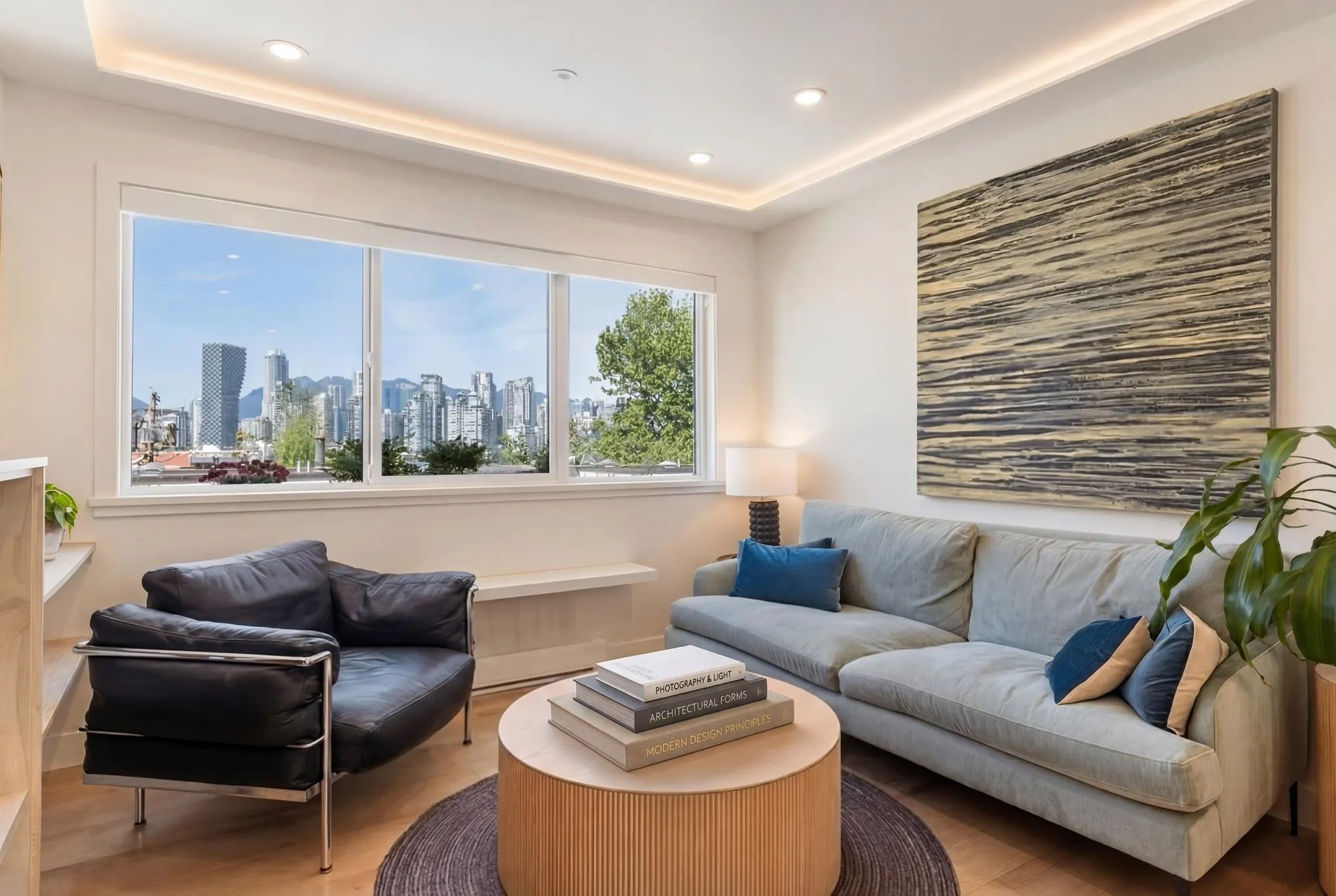 1214 W 7th Avenue #11