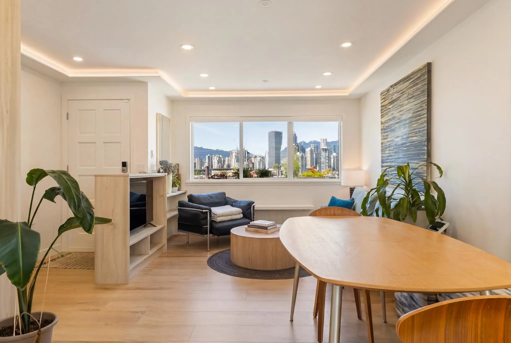 1214 W 7th Avenue #11