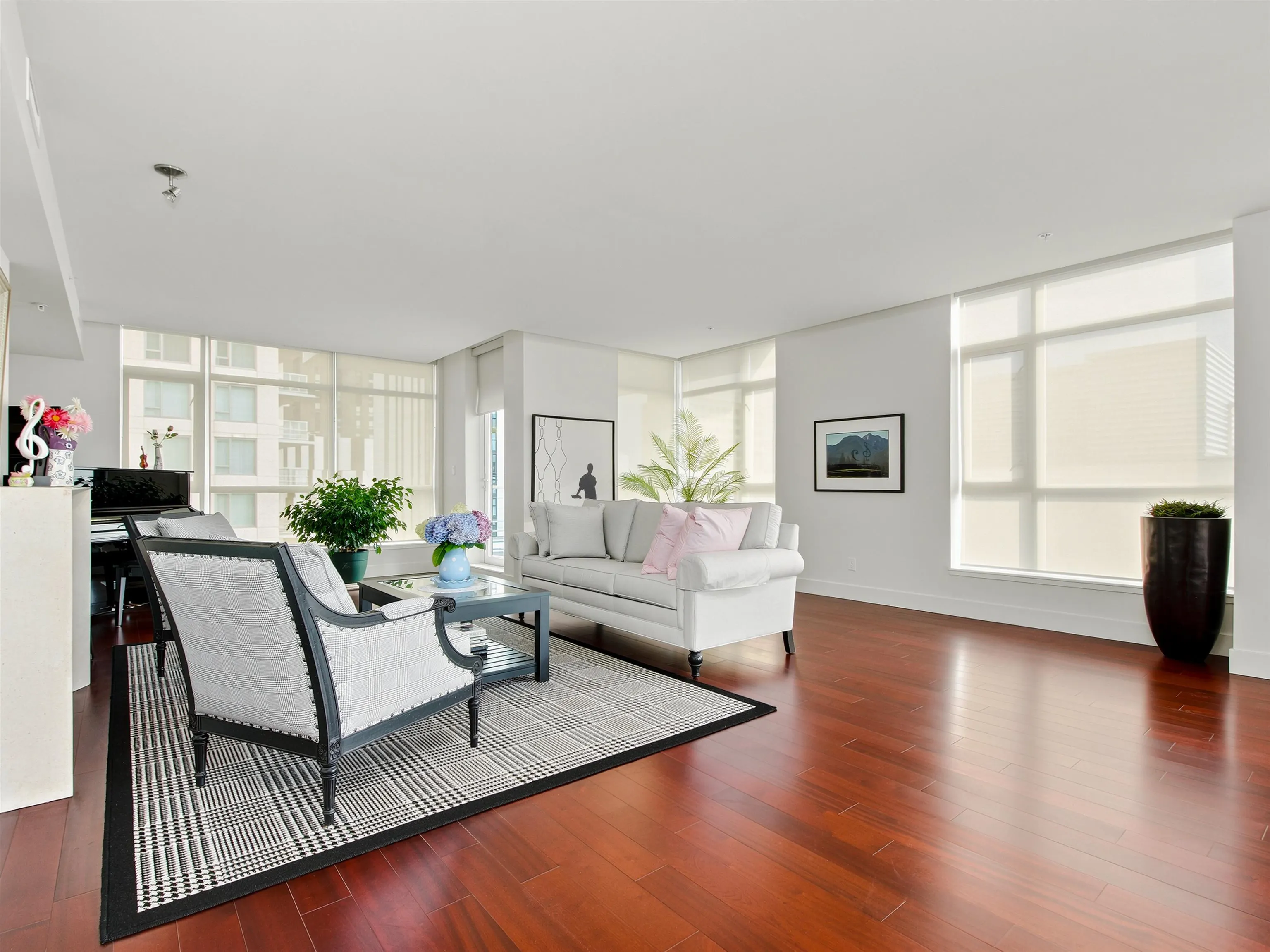 6080 Iona Drive #602