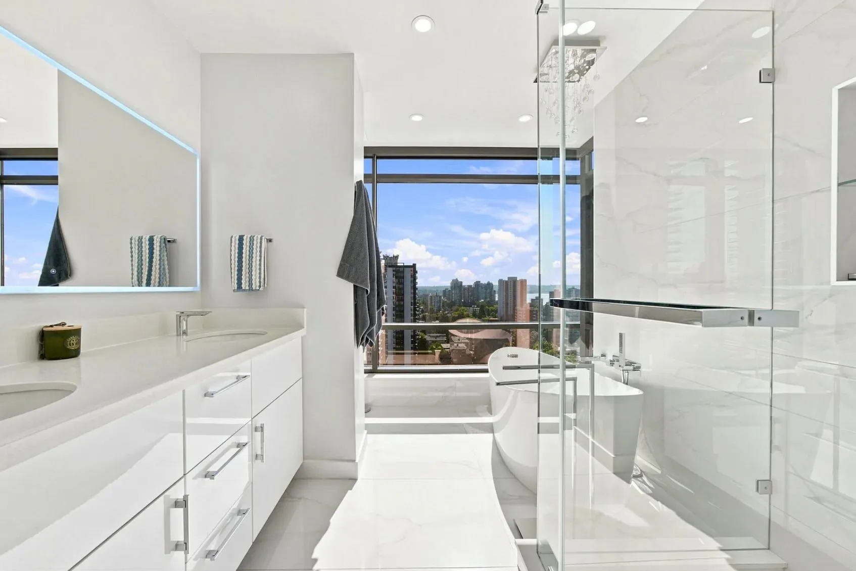 1500 Alberni Street #15C