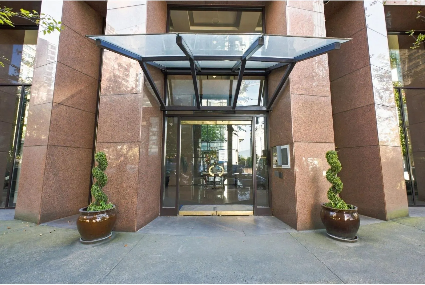 1500 Alberni Street #15C