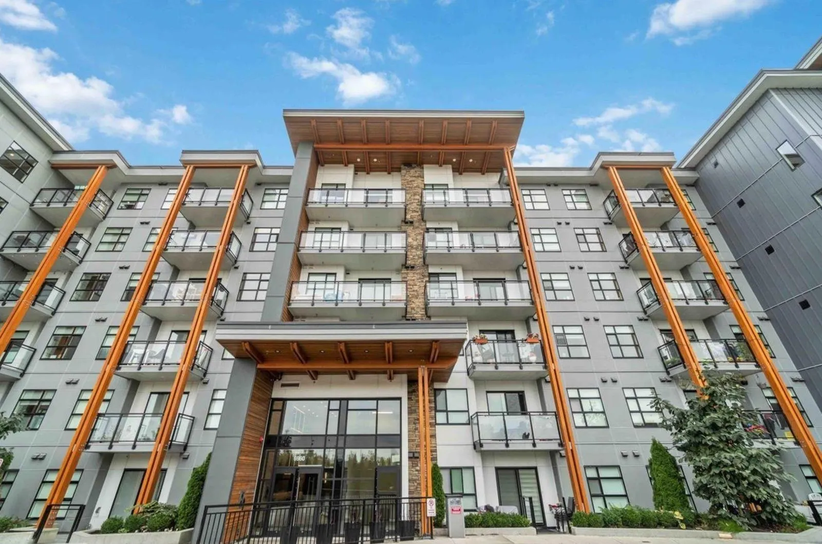 6960 Nicholson Road #213