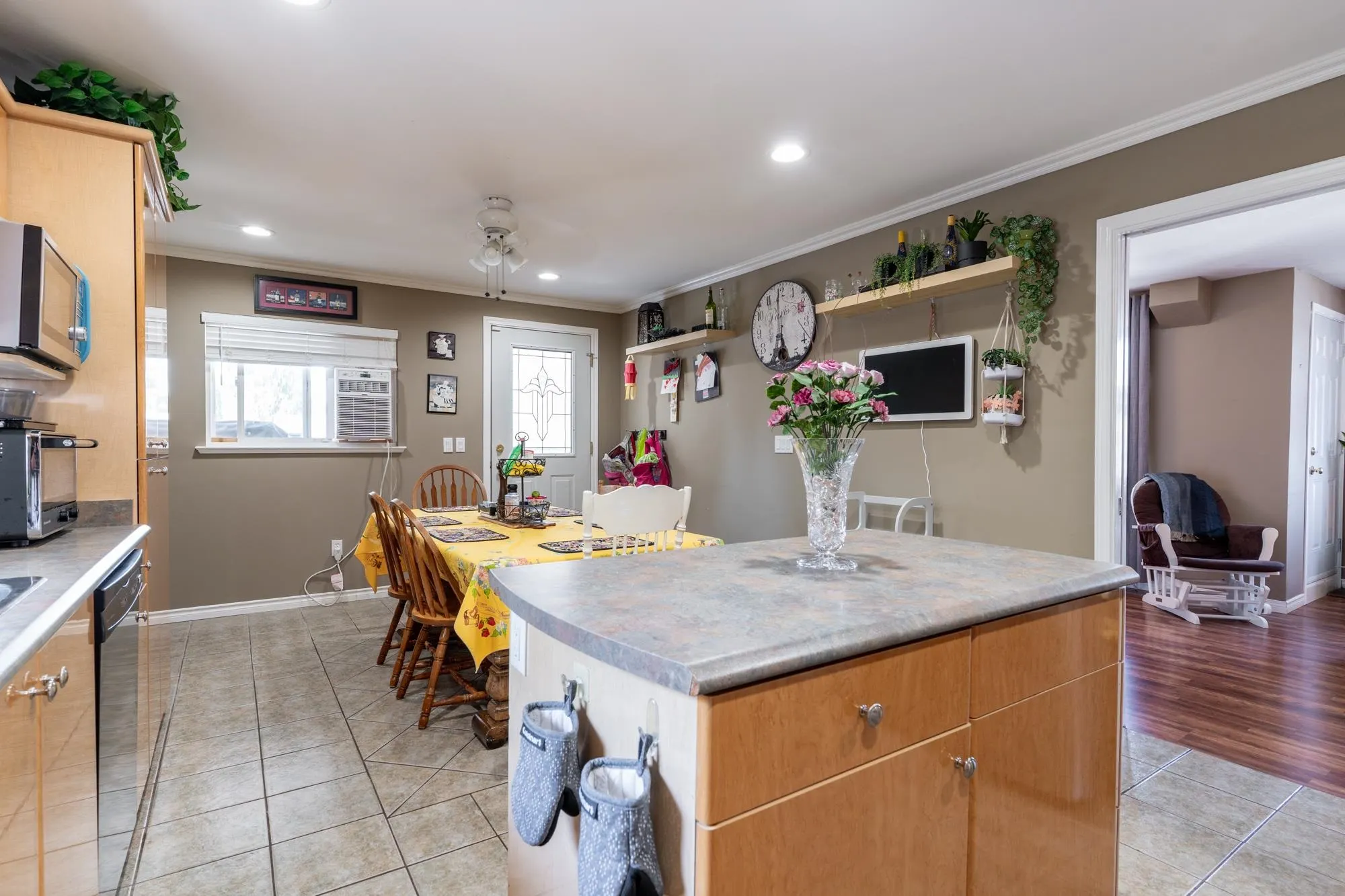 8925 157th Street