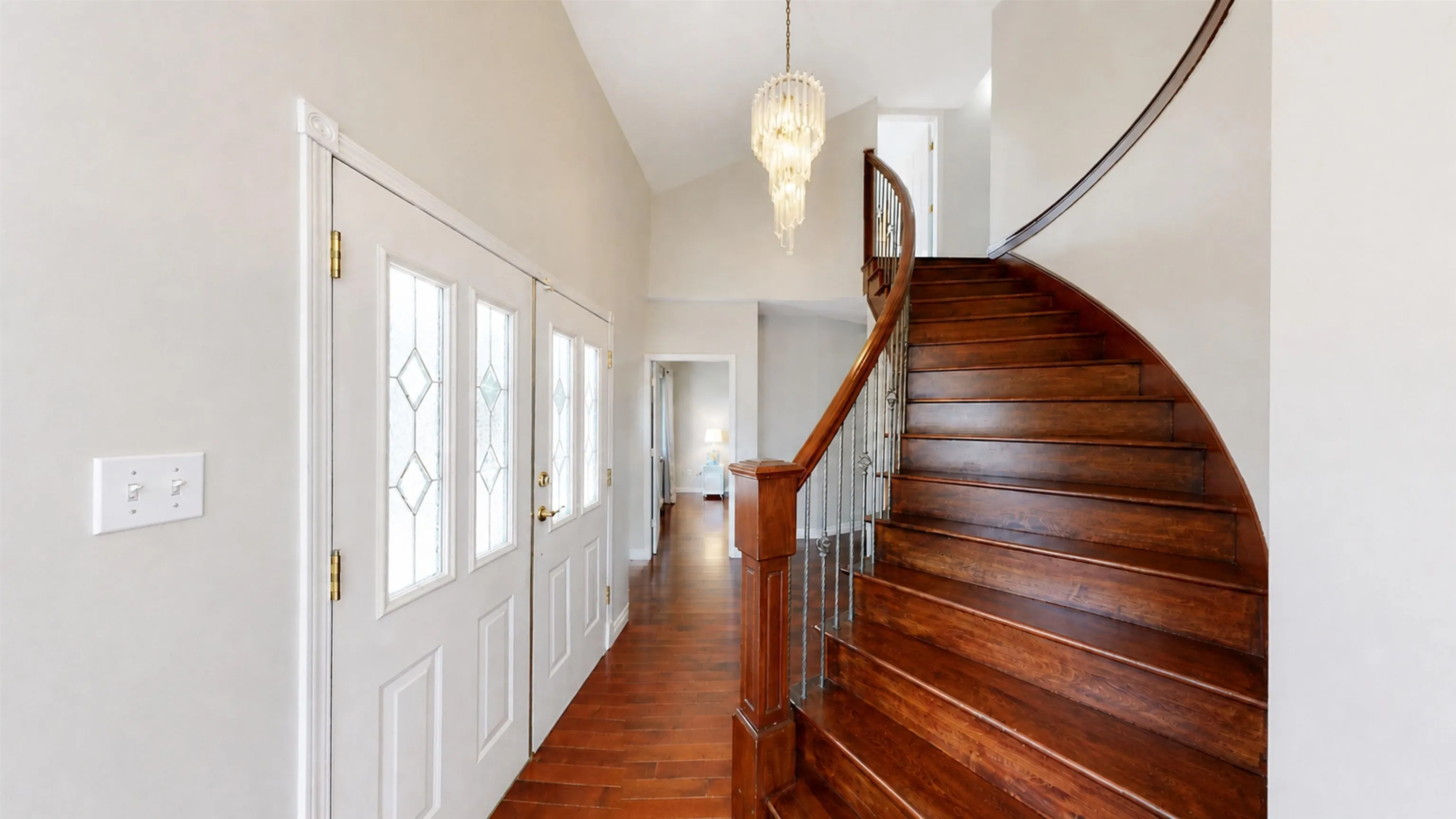 823 Burnaby Street