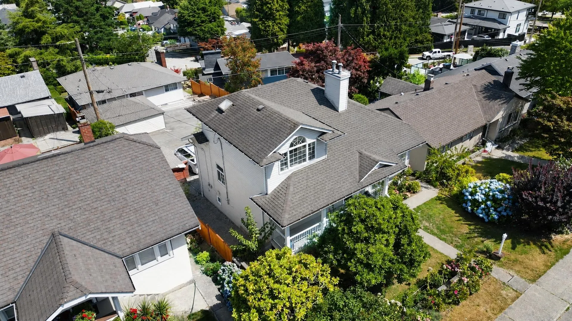 823 Burnaby Street